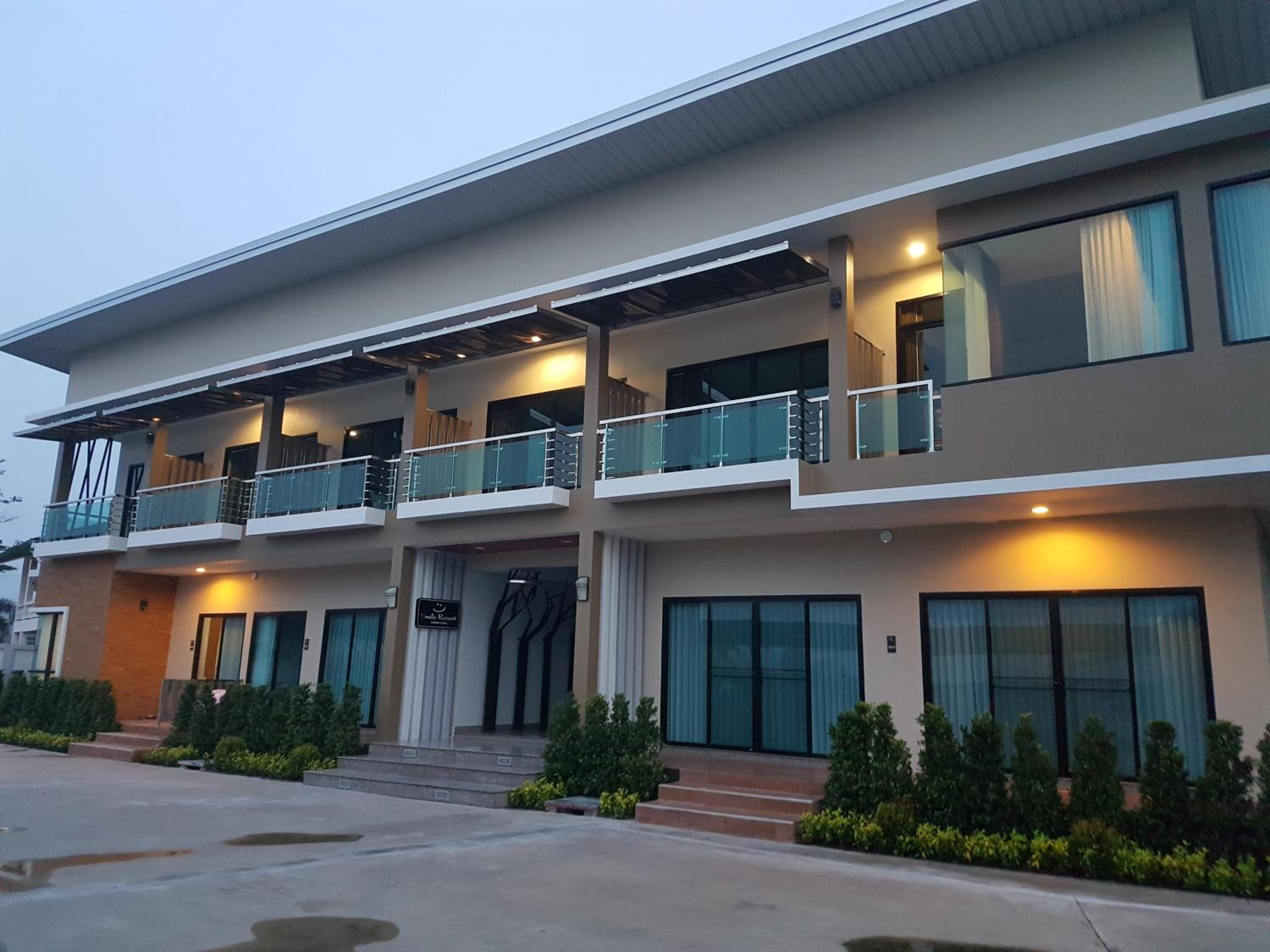 Smile Resort Thungsong
