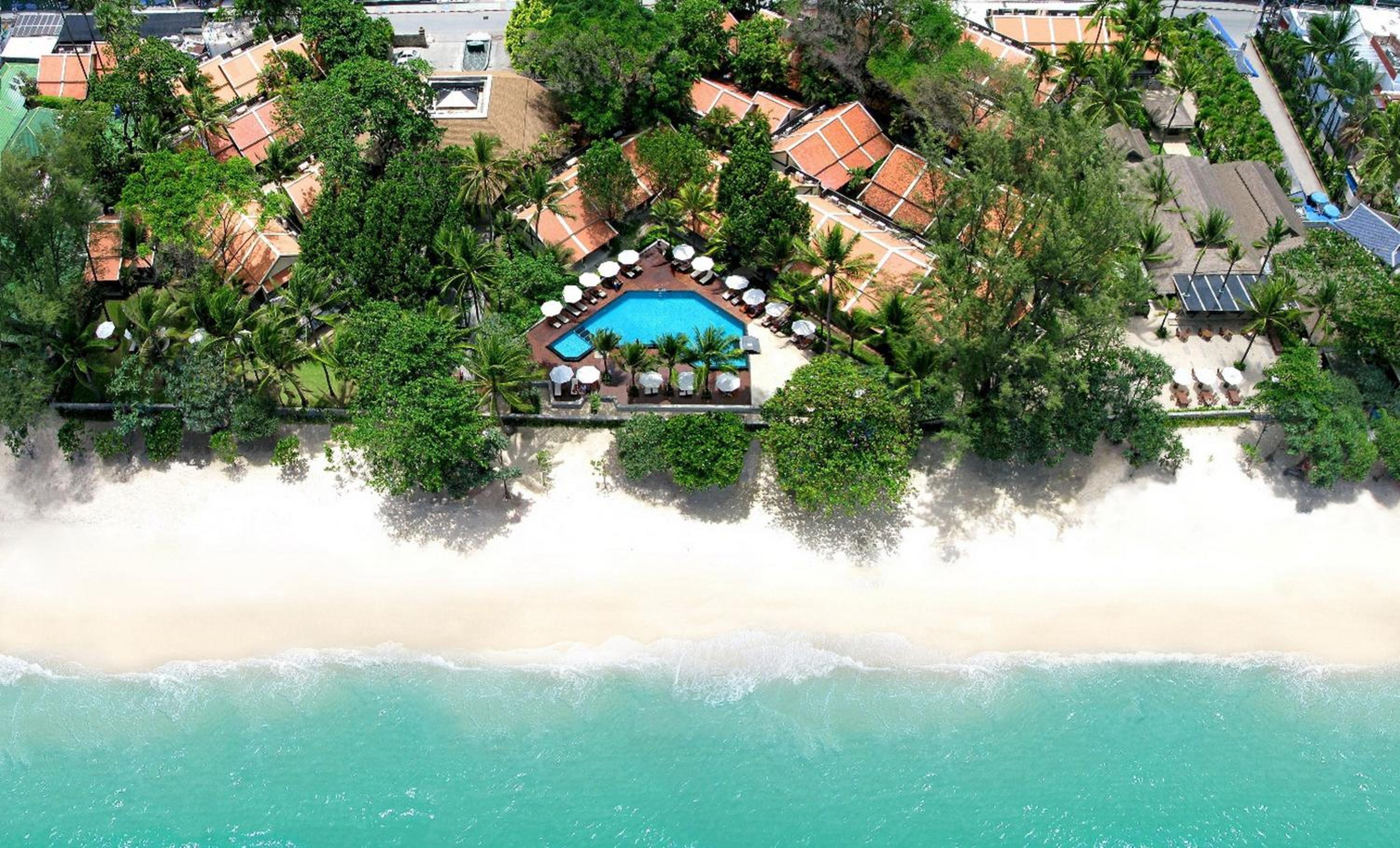Hotel Impiana Beachfront Resort Patong, Phuket - Image 1
