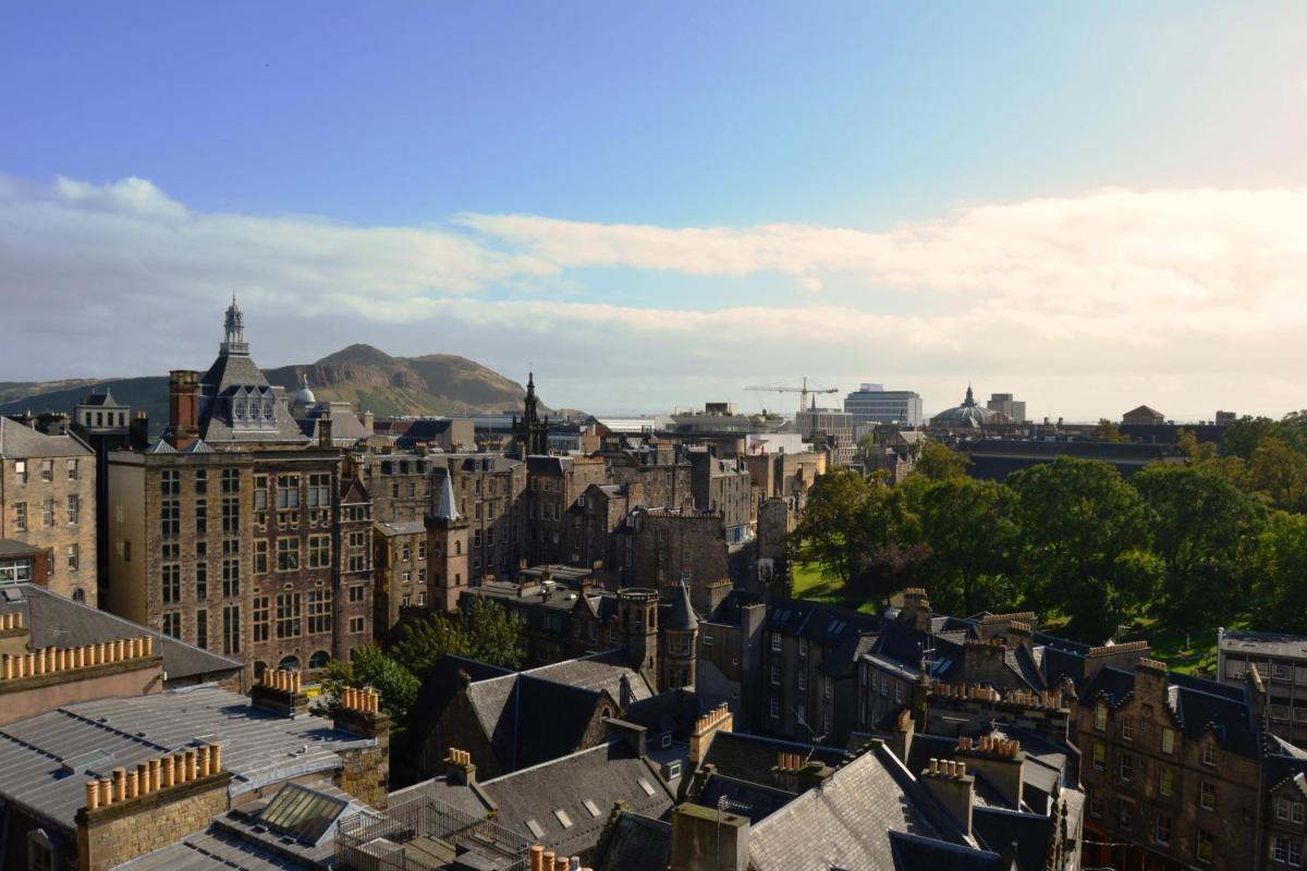 Royal Mile Elegance - Space & Luxury view 2