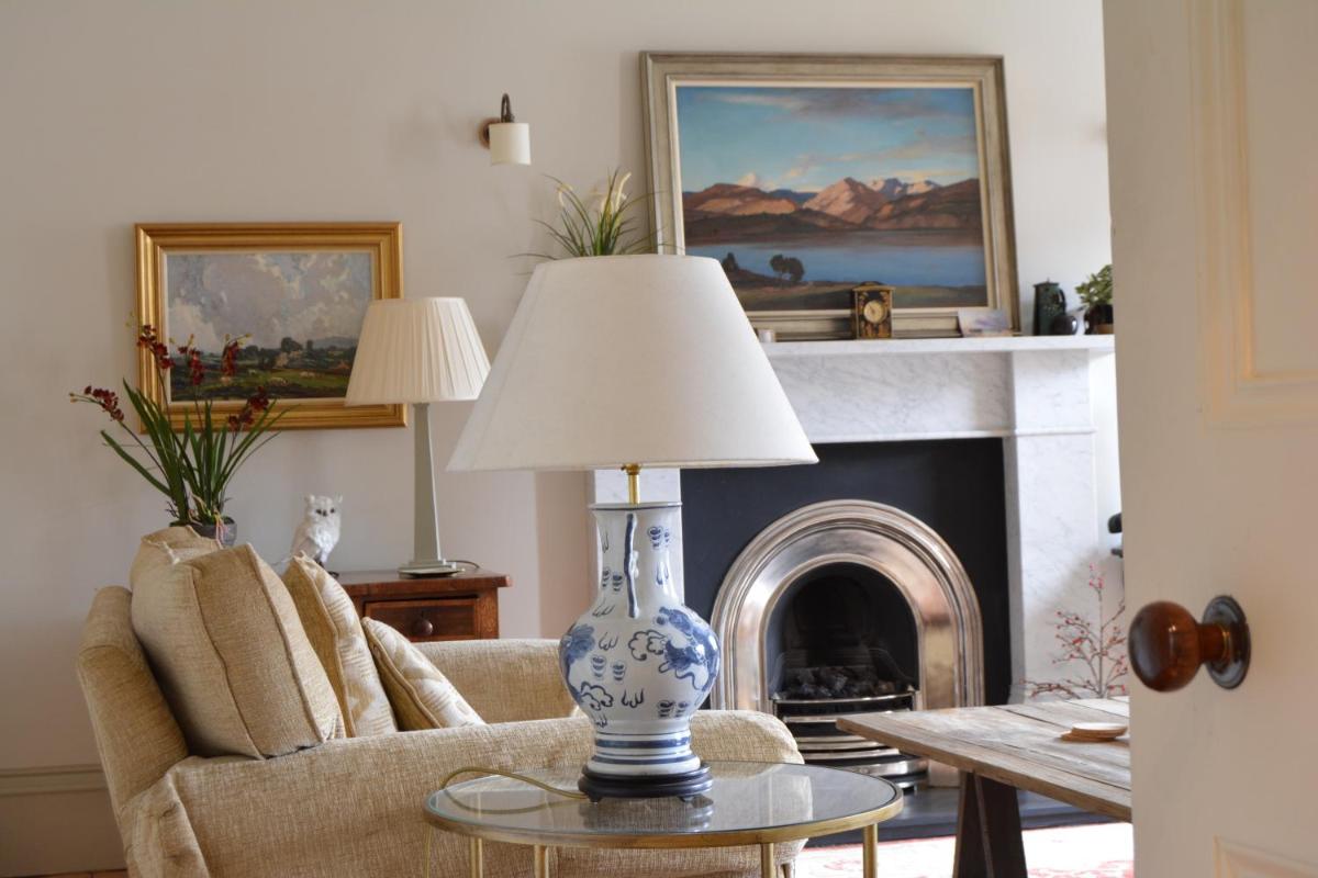 Royal Mile Elegance - Space & Luxury view 4