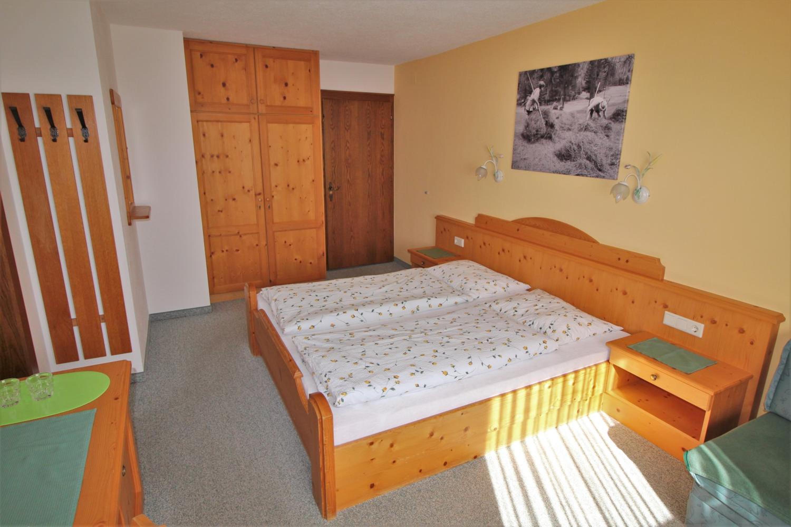 Ivos Sonnenpension