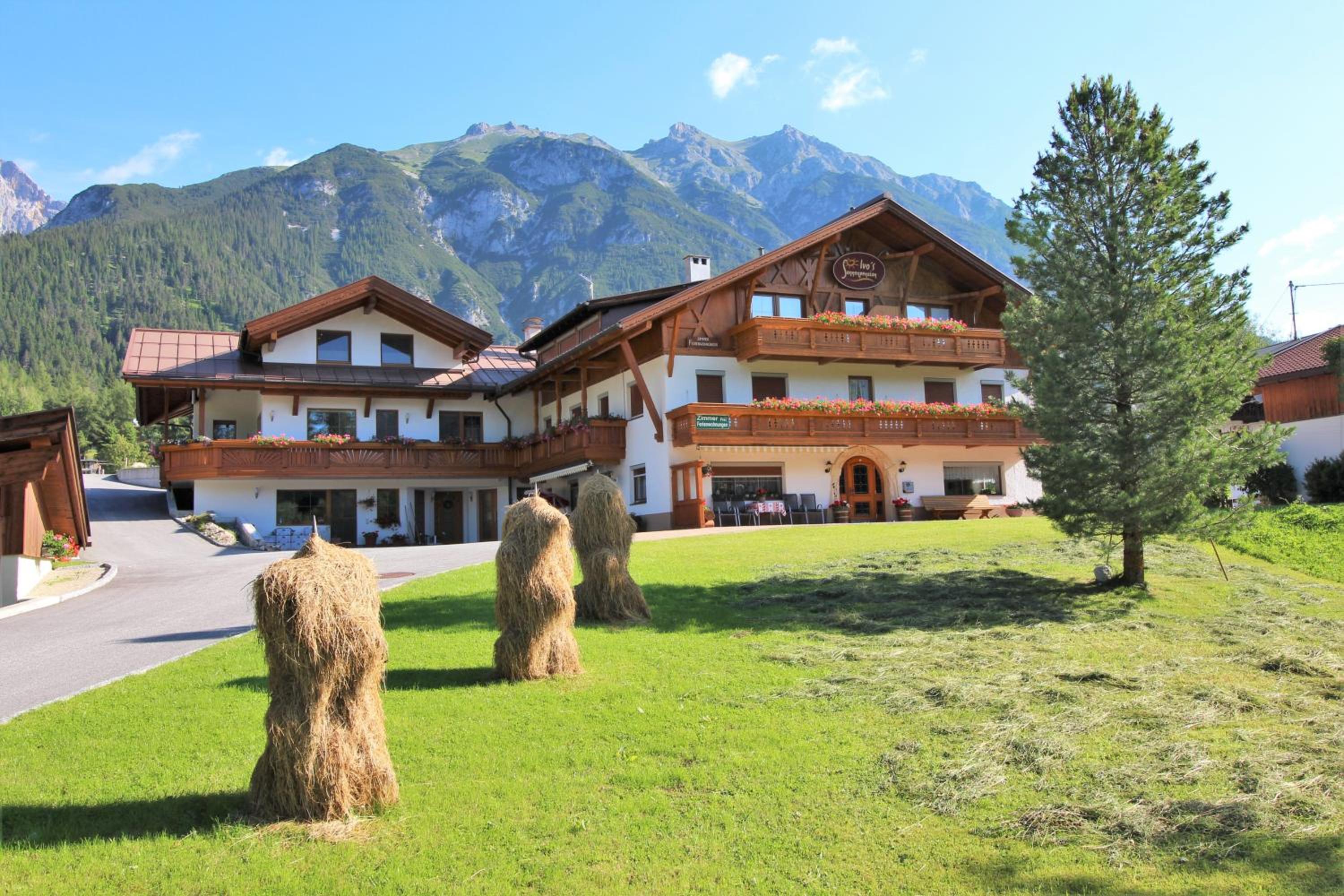 Ivos Sonnenpension