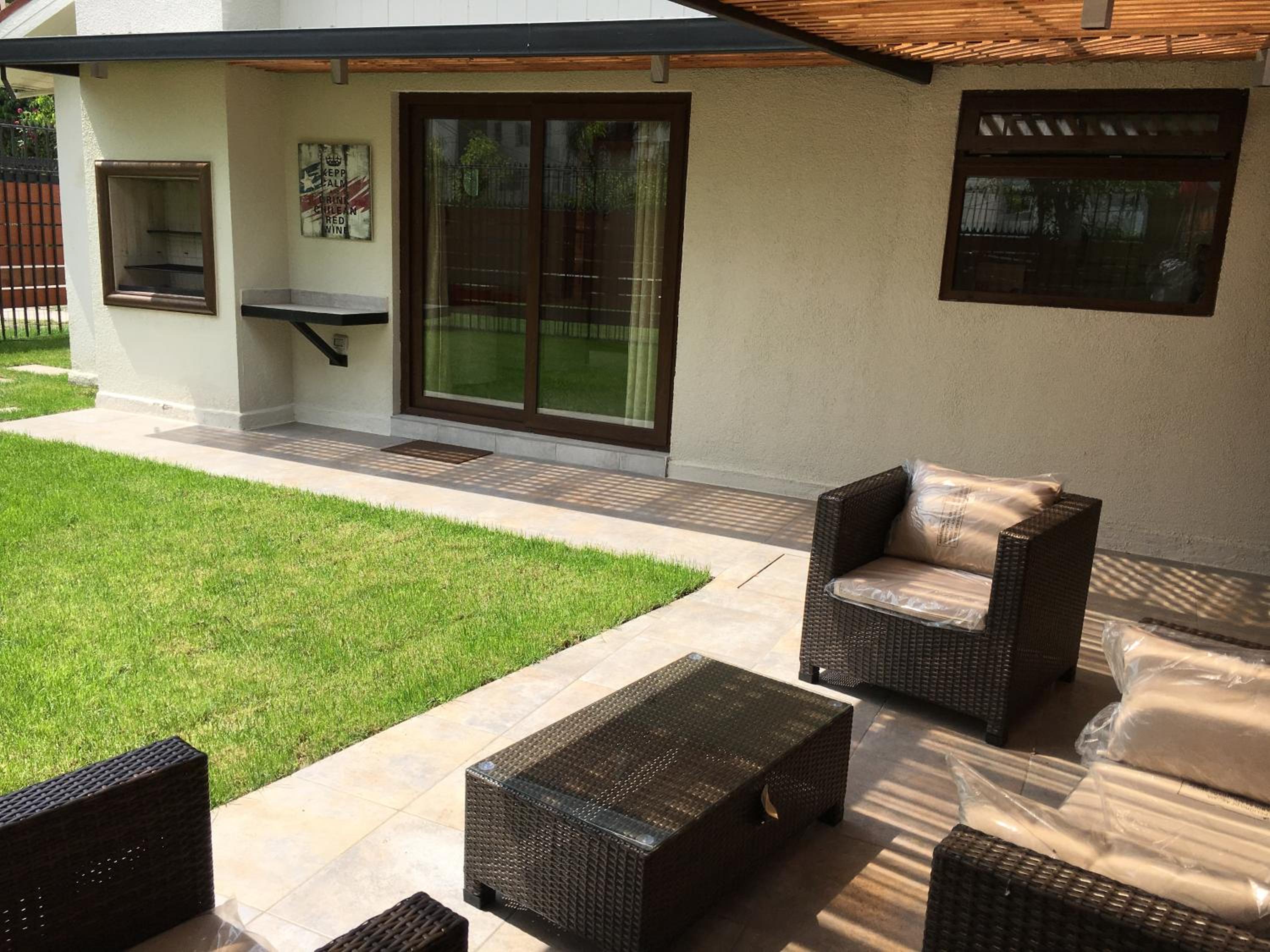 Casa Vitacura Host