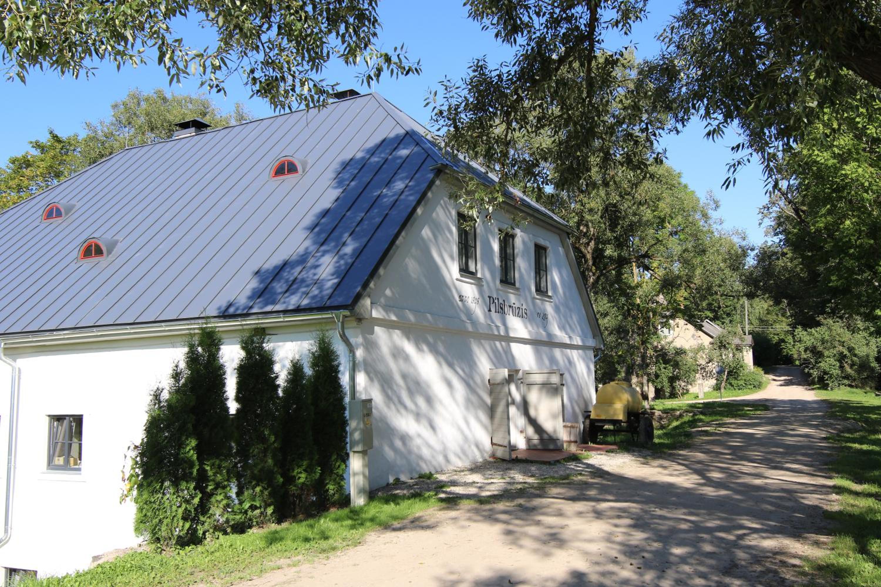 Photo 27