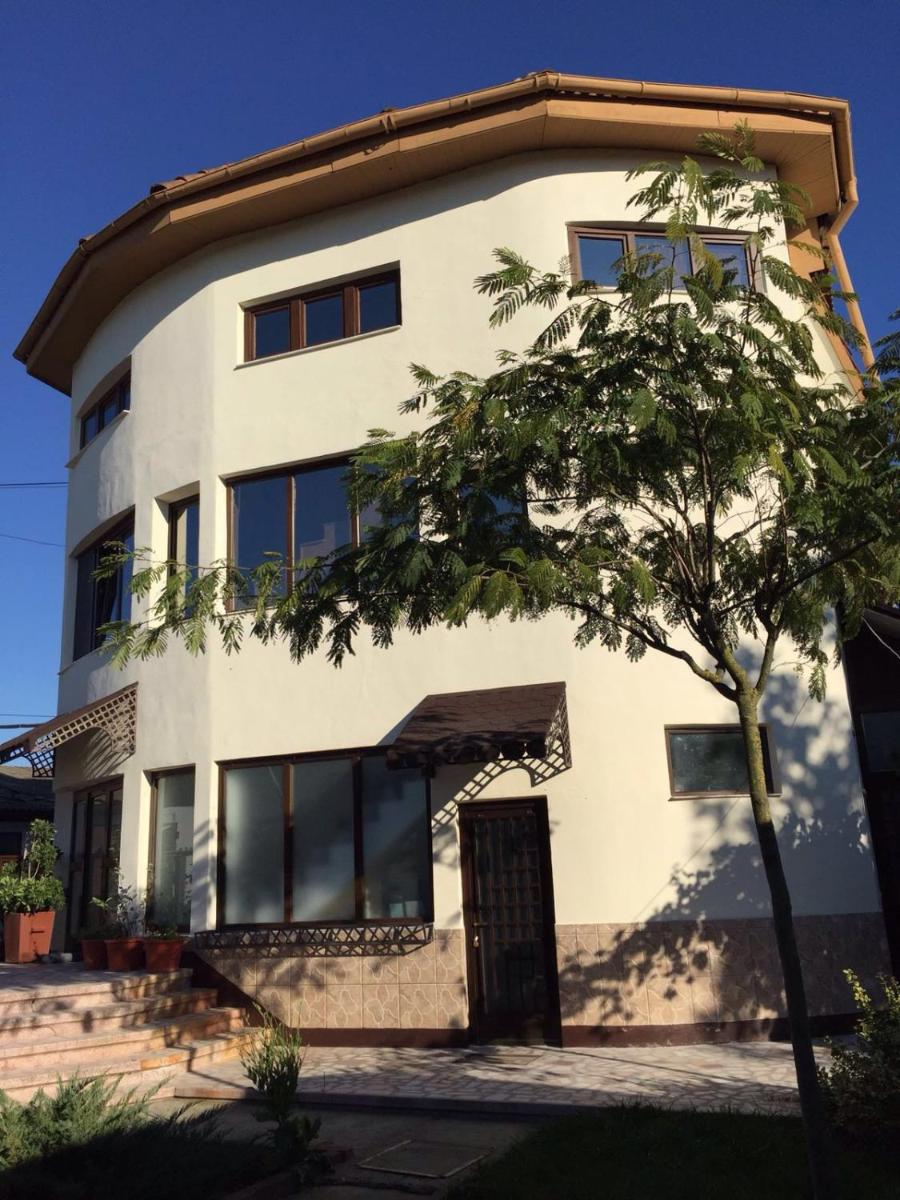 Casa Craiova Nuova view 5