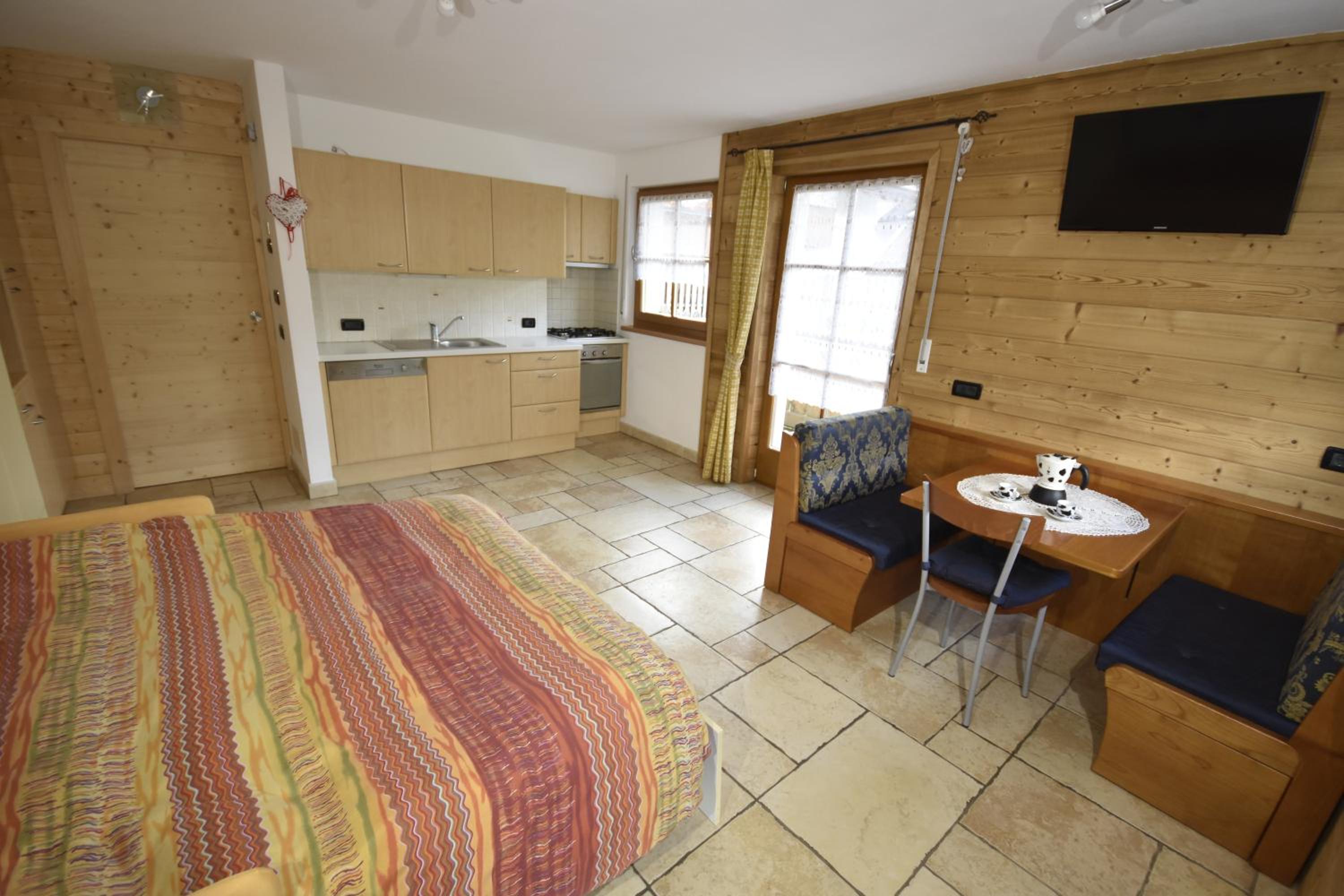 Photo 82