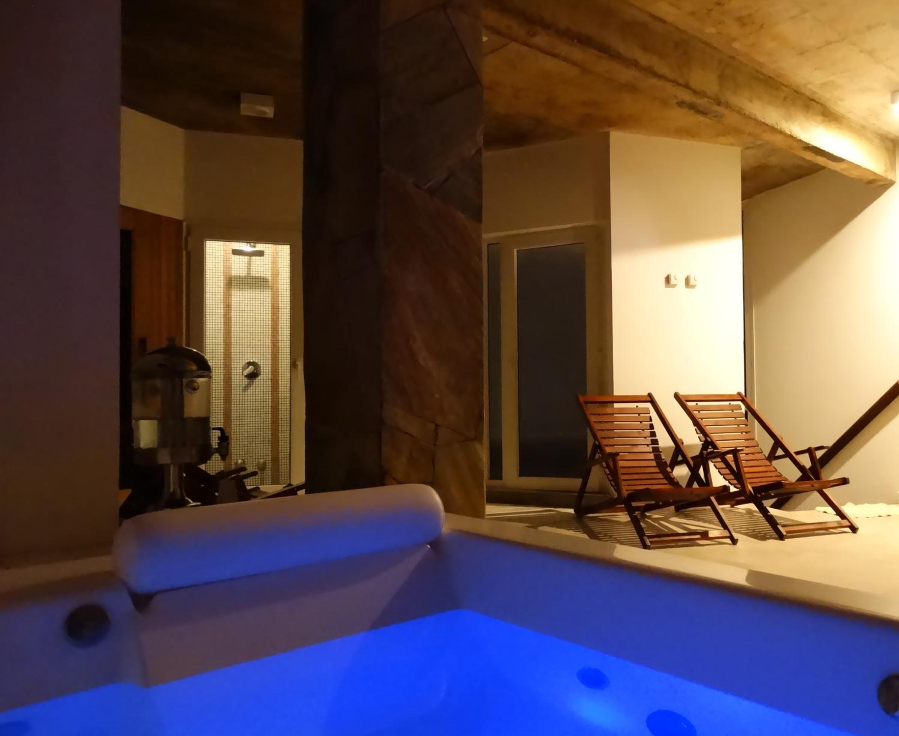 Punta Cerezo Apart