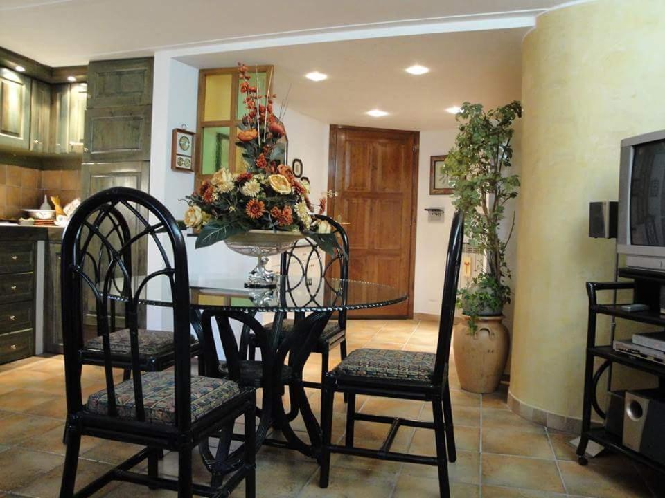 La Petie Maison di Apricus photo 2
