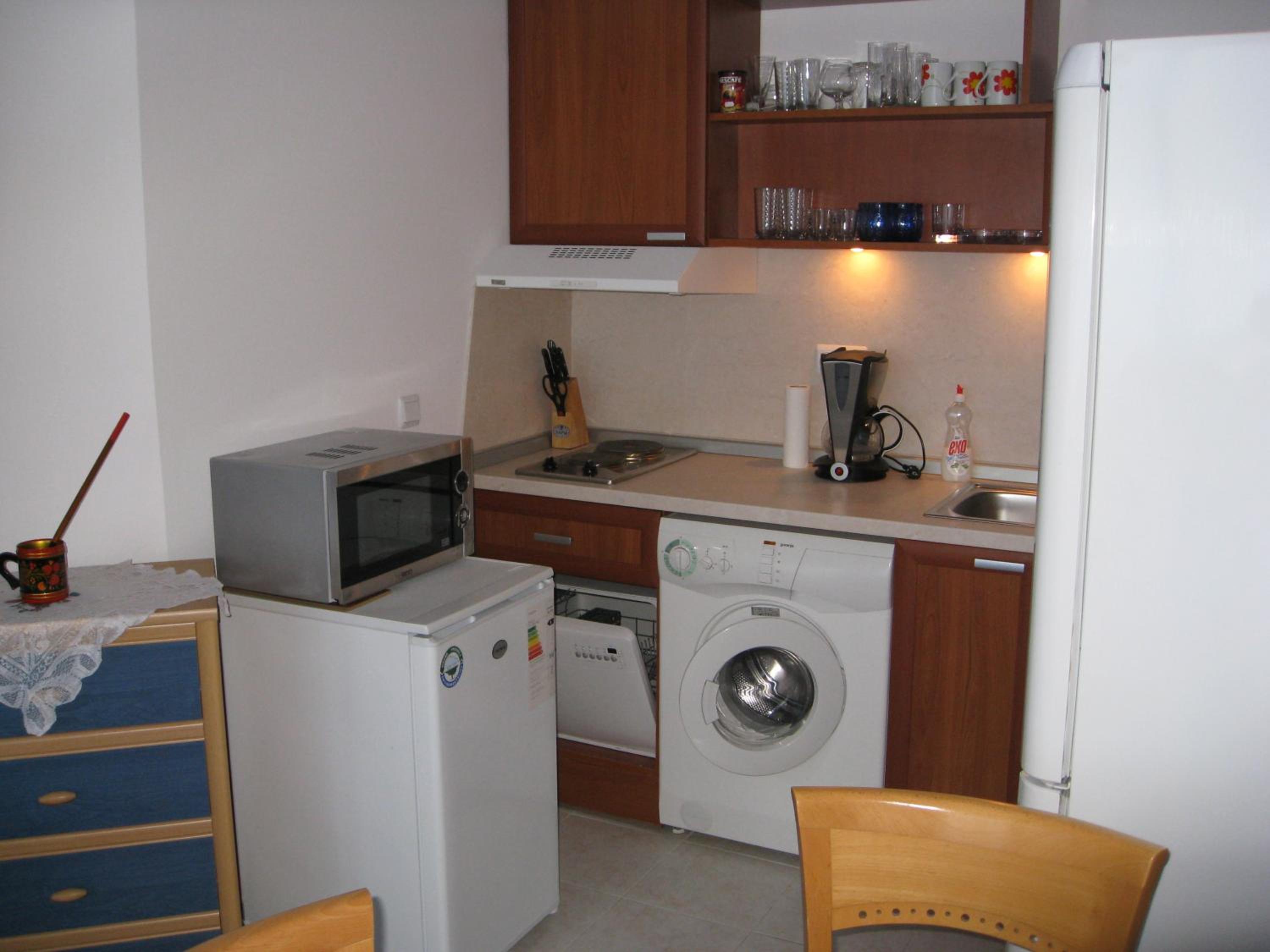 Elias Apartment
