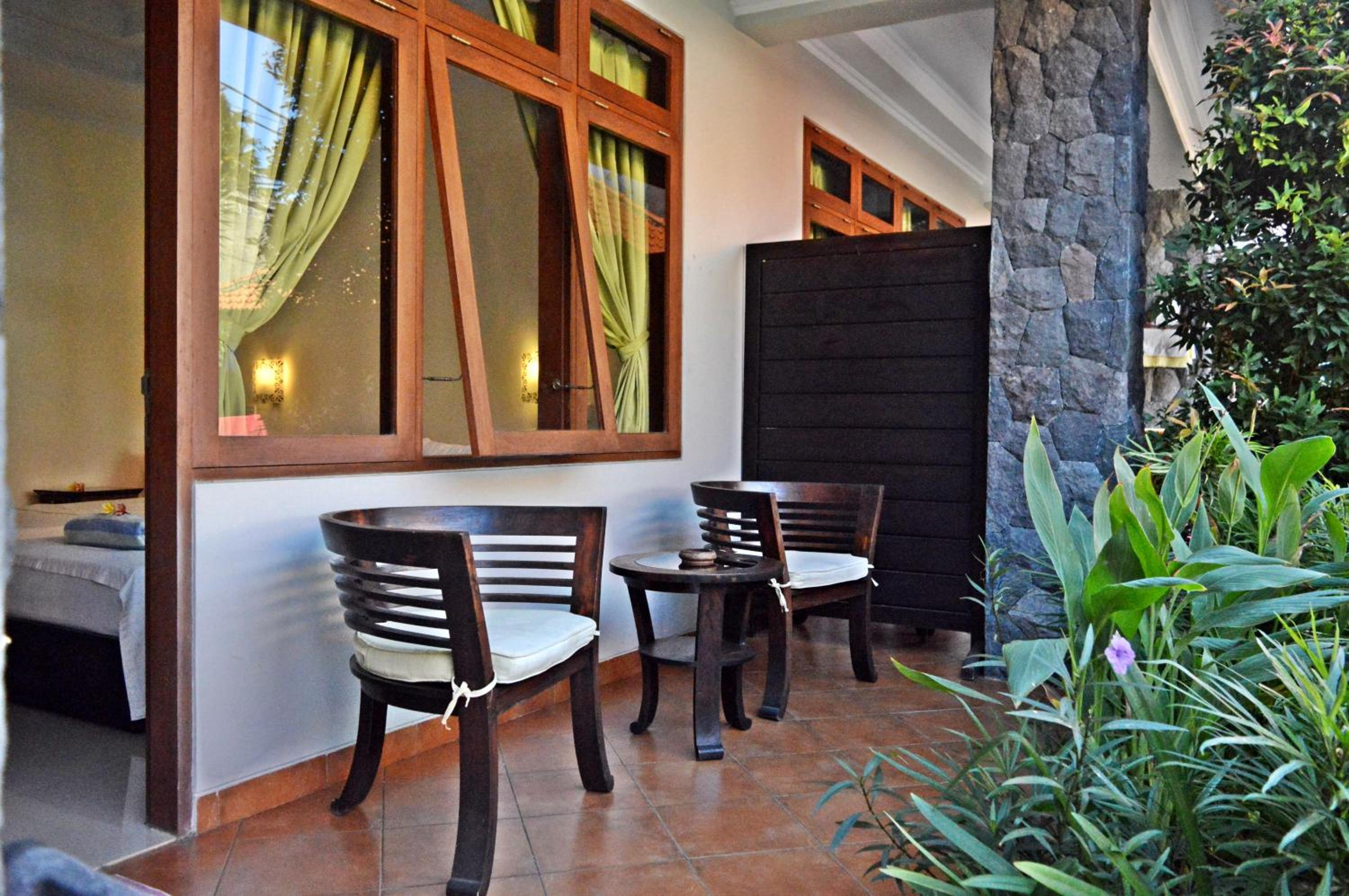 Yulia 2 Homestay Sanur
