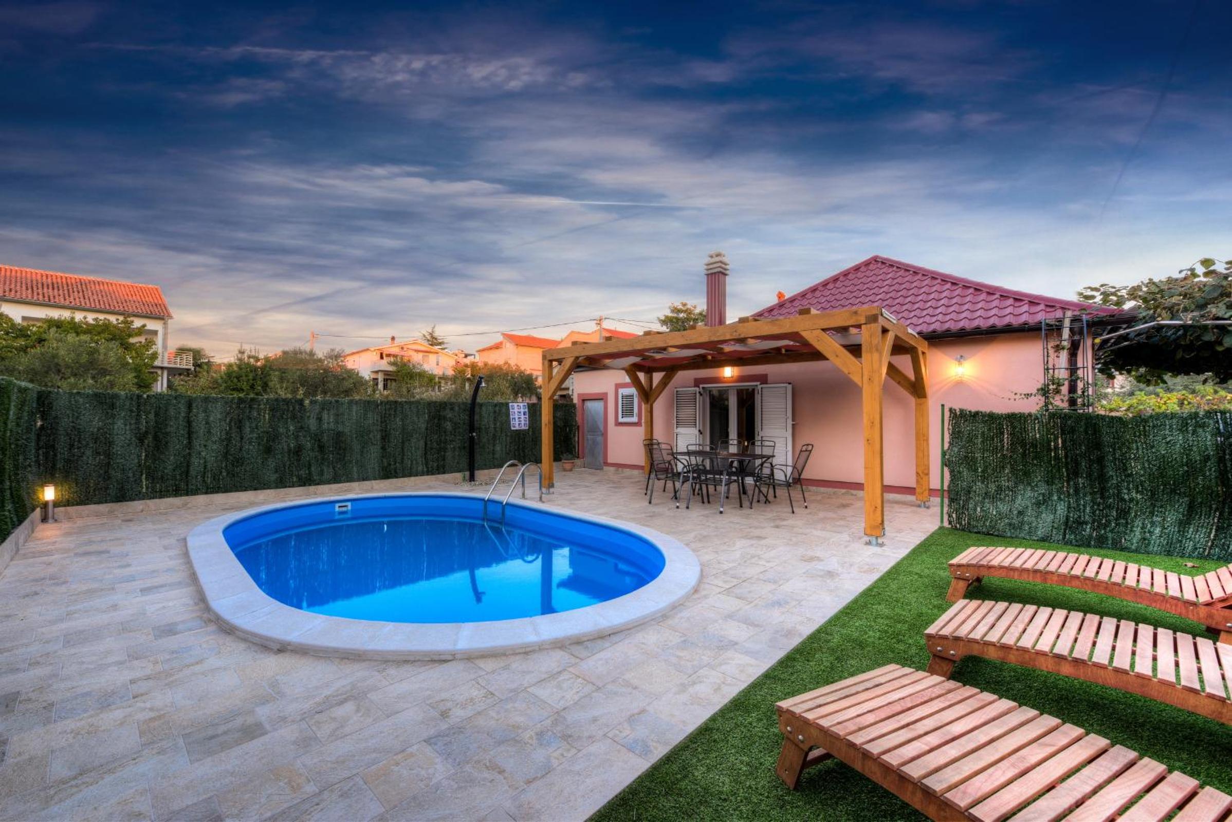 Villa Orange Peaceful Holiday Retreat view 4