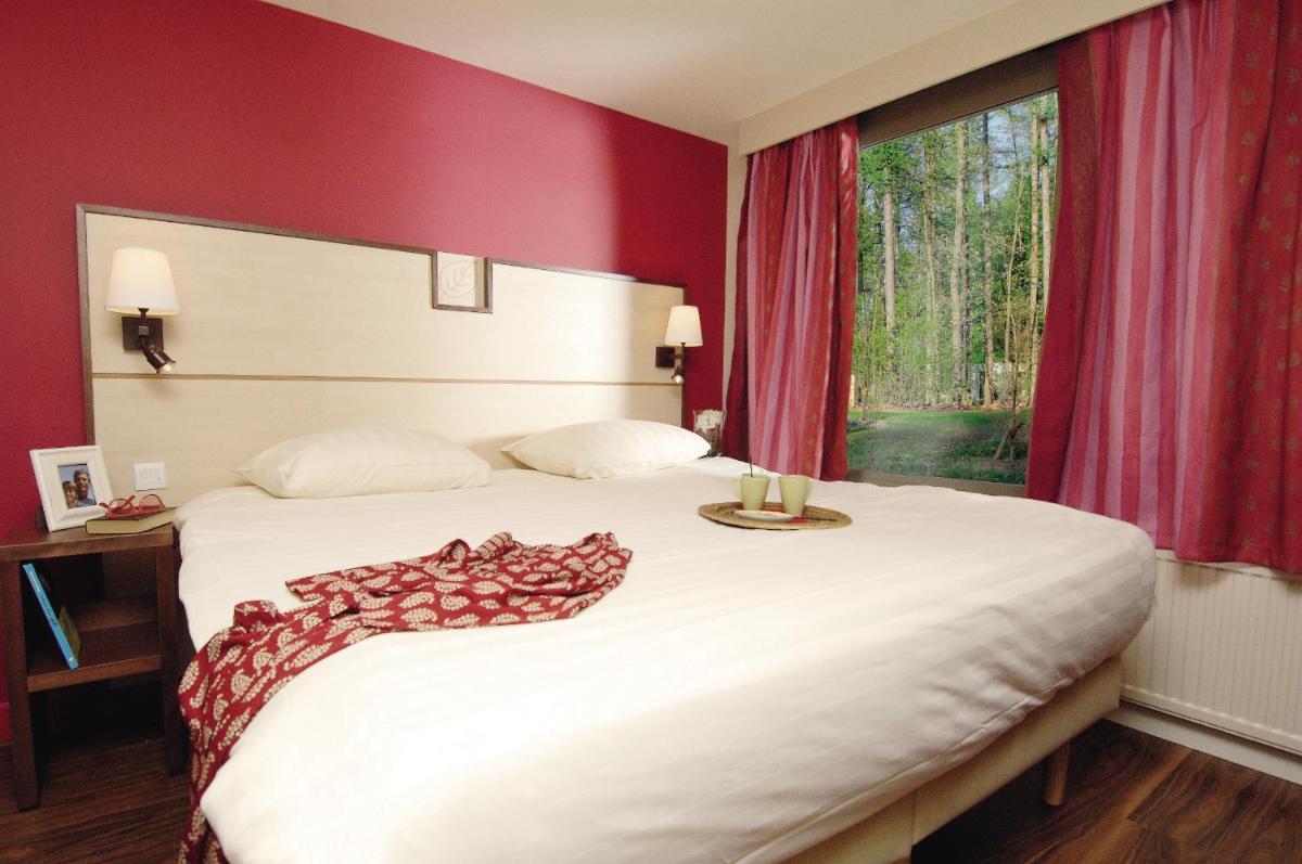 Center Parcs Les Bois Francs view 4