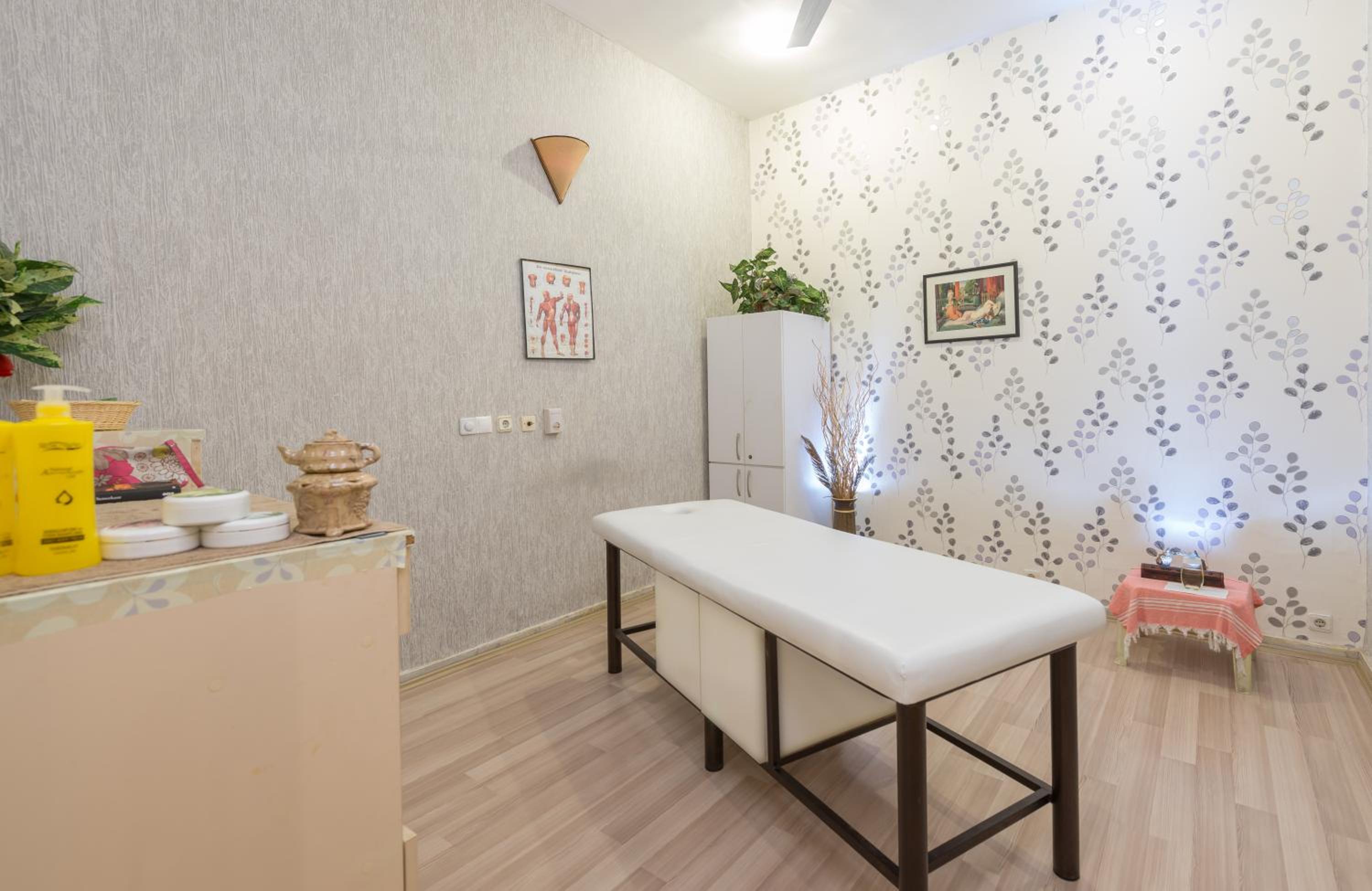 Adonis Otel - Image 18