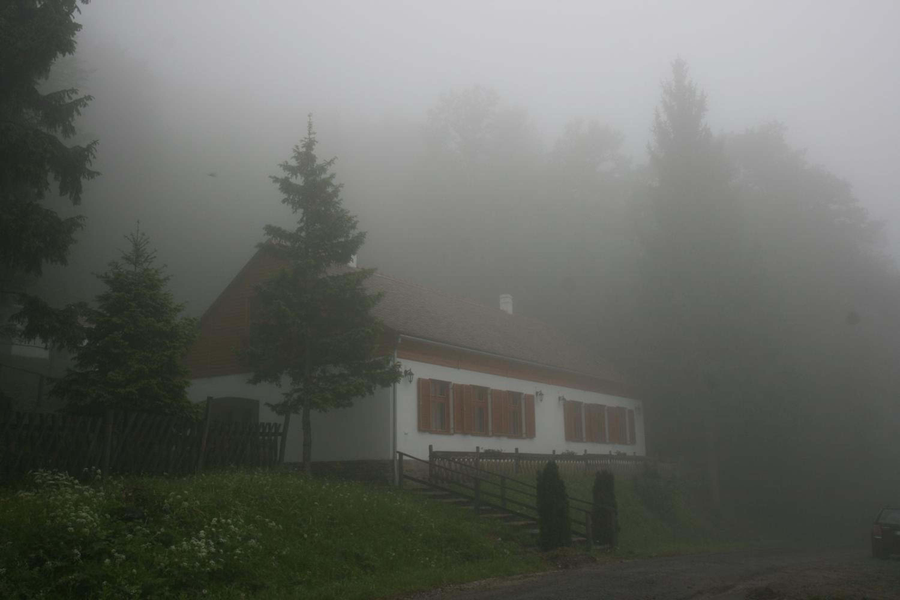 Keresztkúti Erdei Pihenőhely