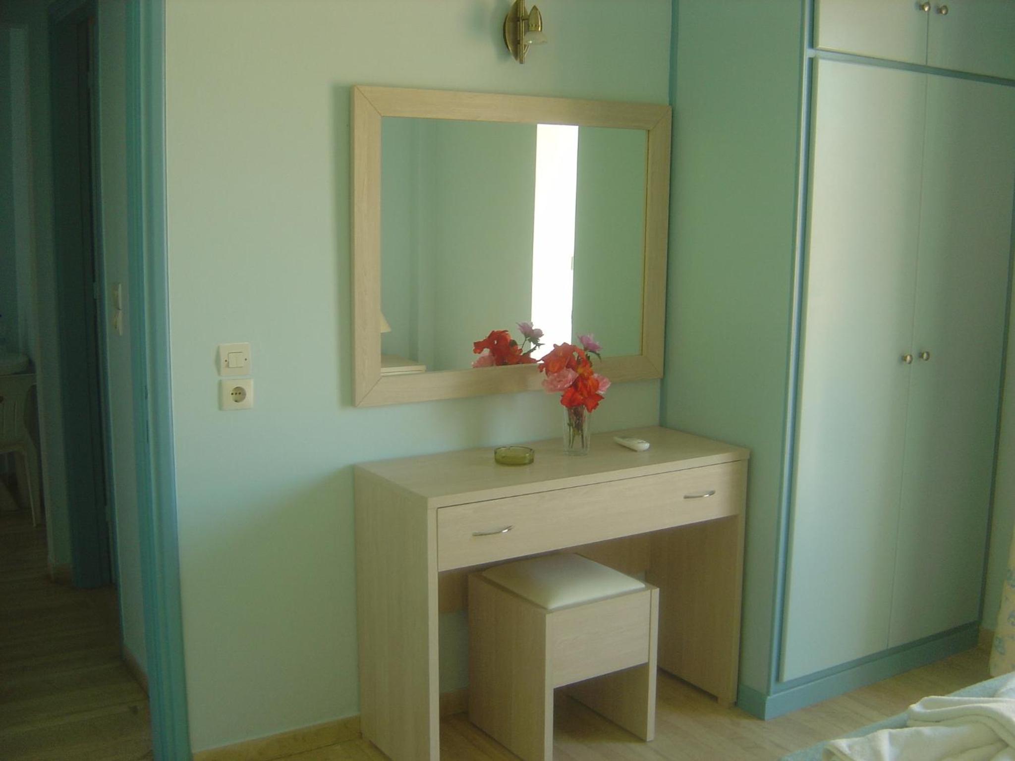 Photo 43