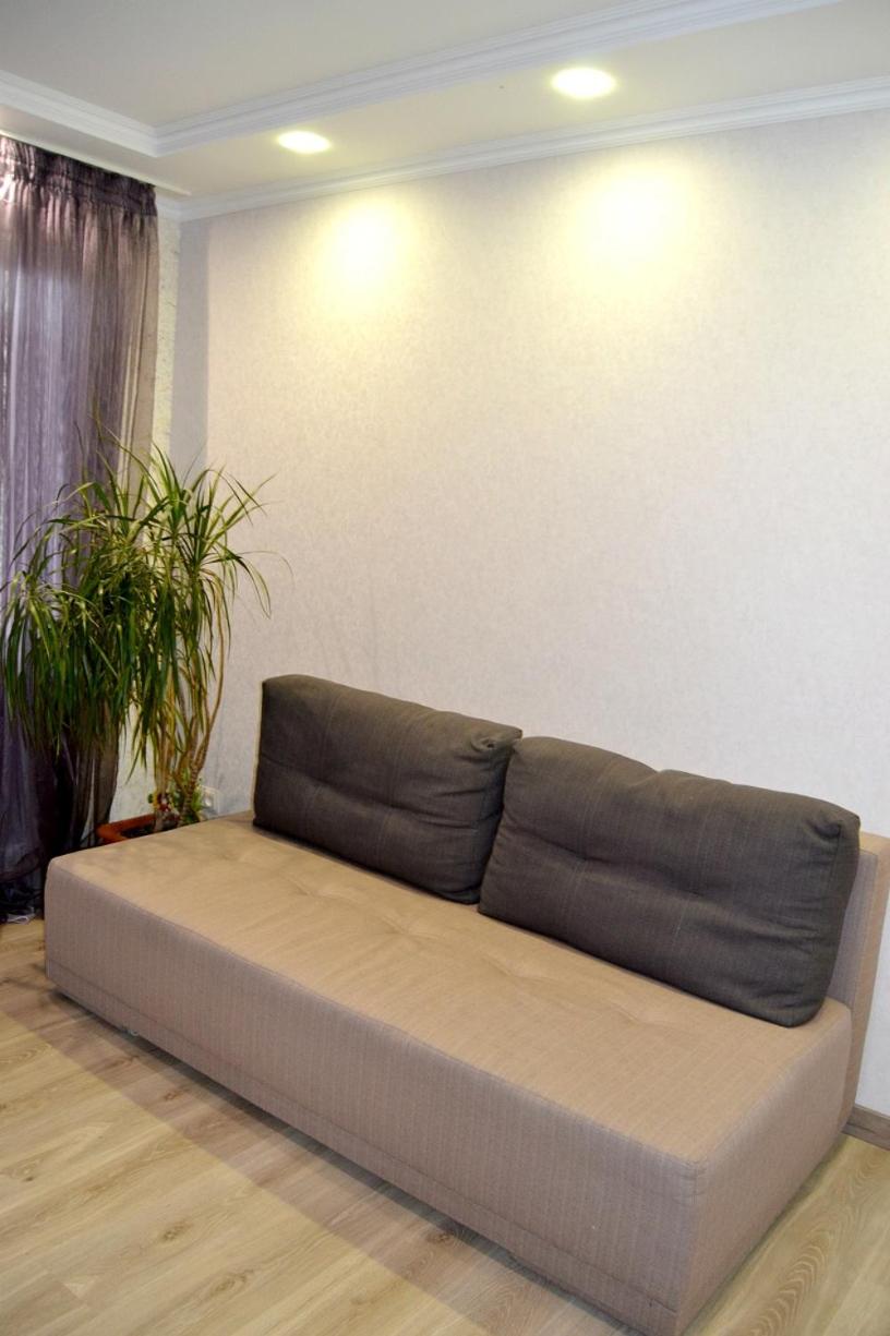 Apartment on Bogdana Gavrilishyna 3 view 5