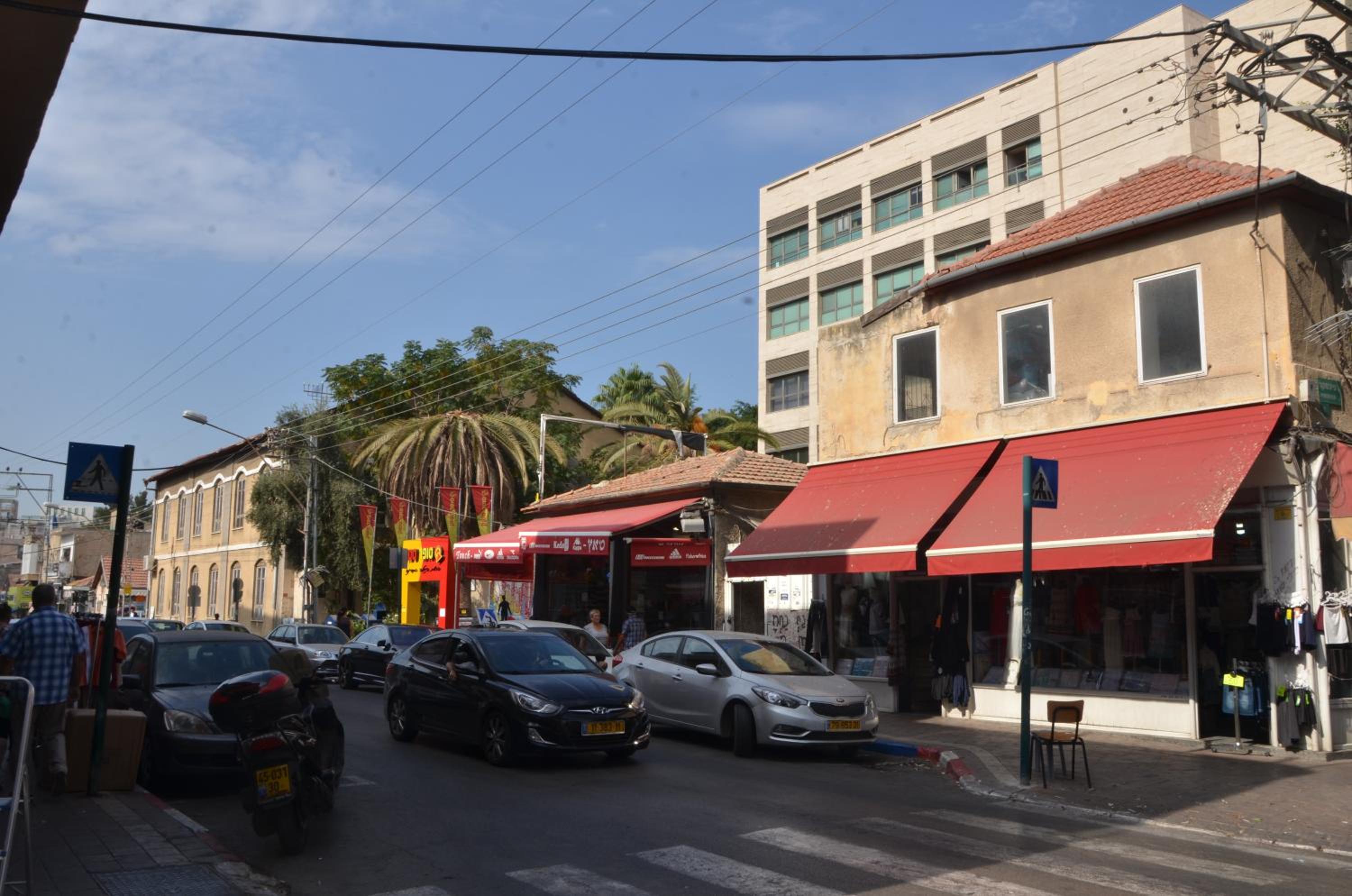 Pinsker Garden Apartment - Petah Tikva