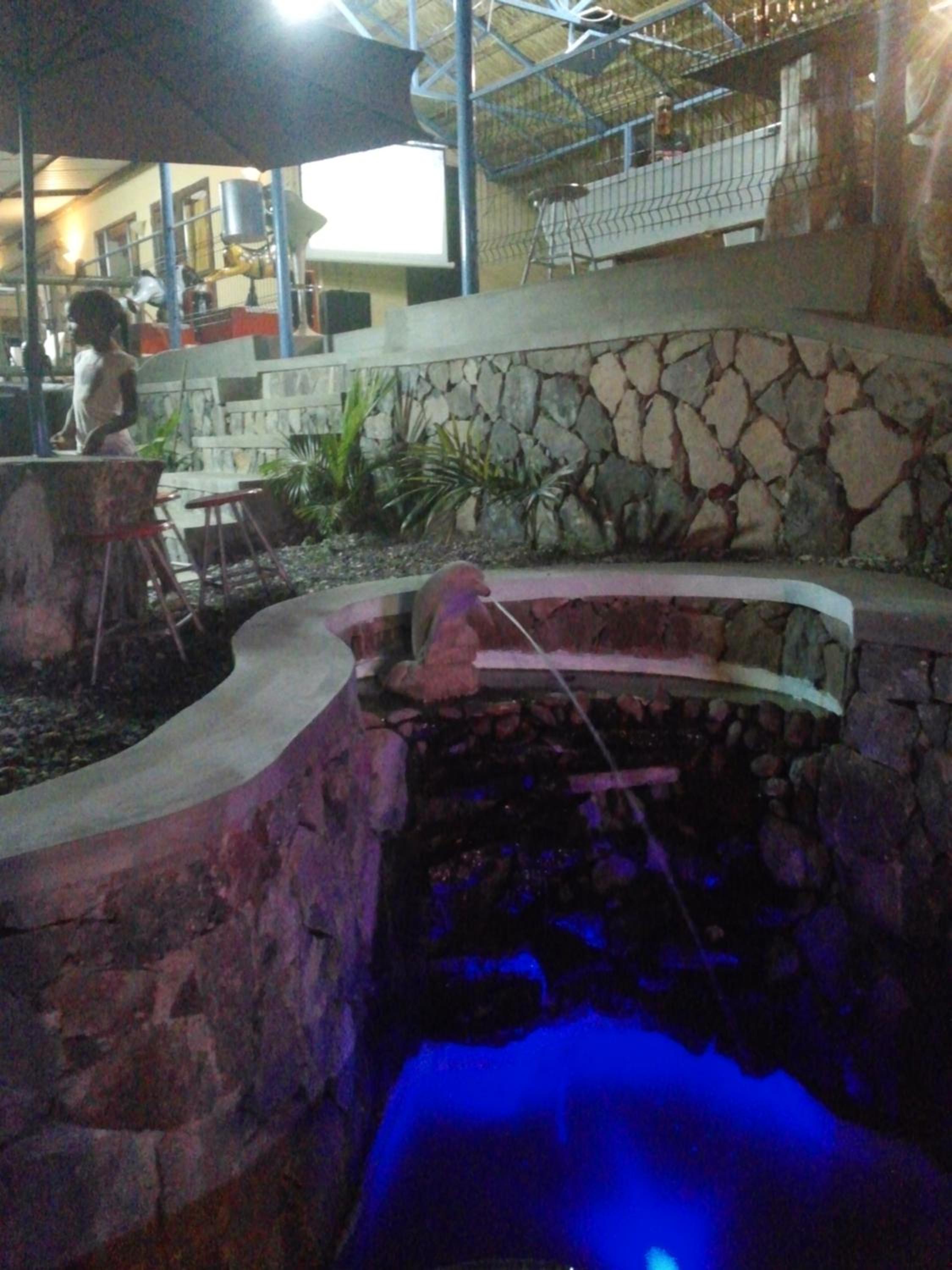 Photo 48