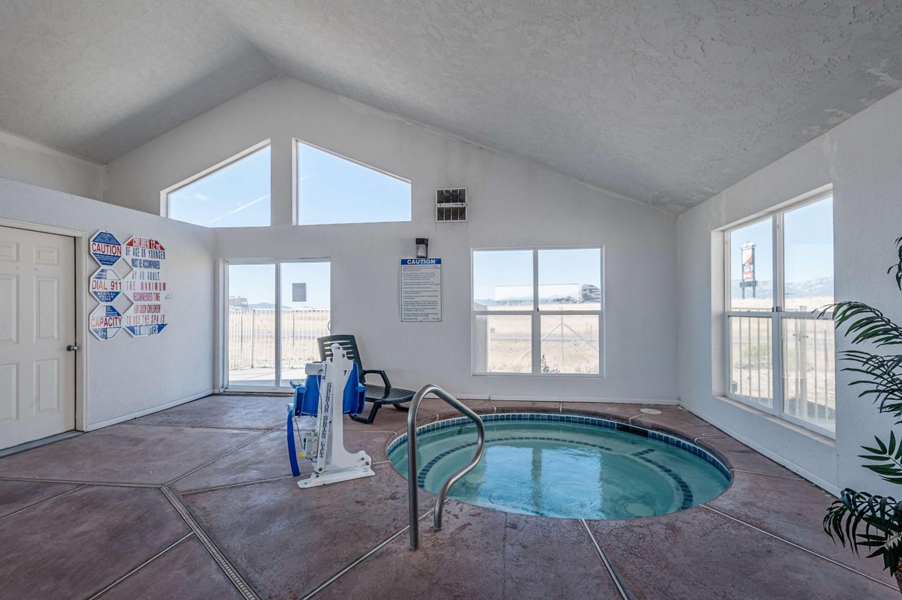 Beaver Vacations - Motel 6-Beaver, UT - Property Image 2