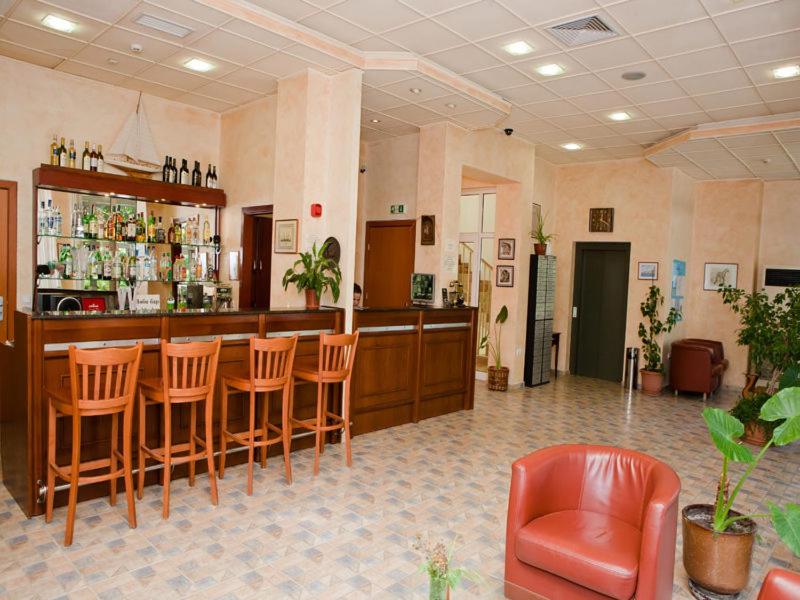 Elias Apartment