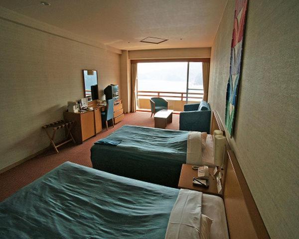 Photo 47