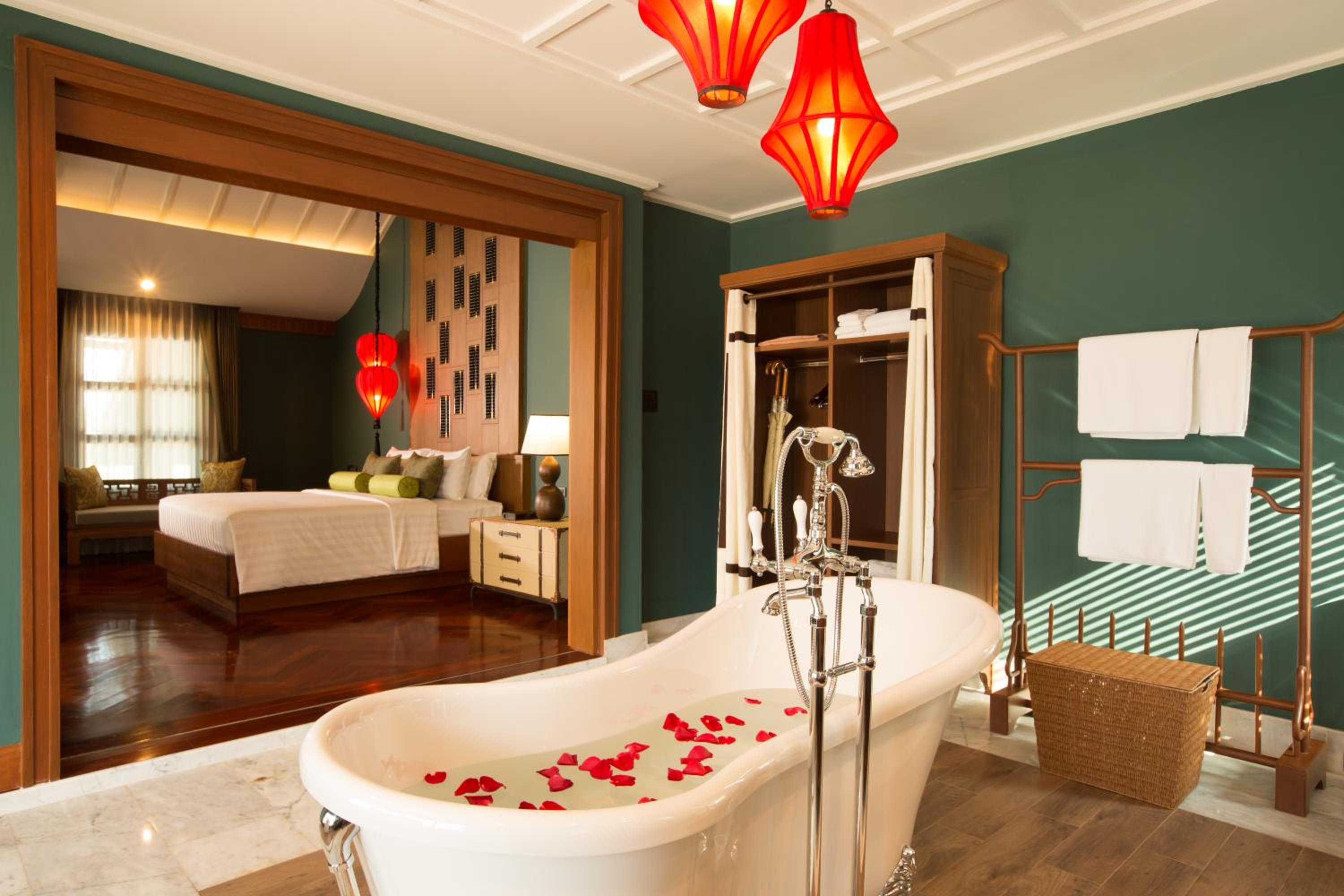 Na Nirand Romantic Boutique Resort