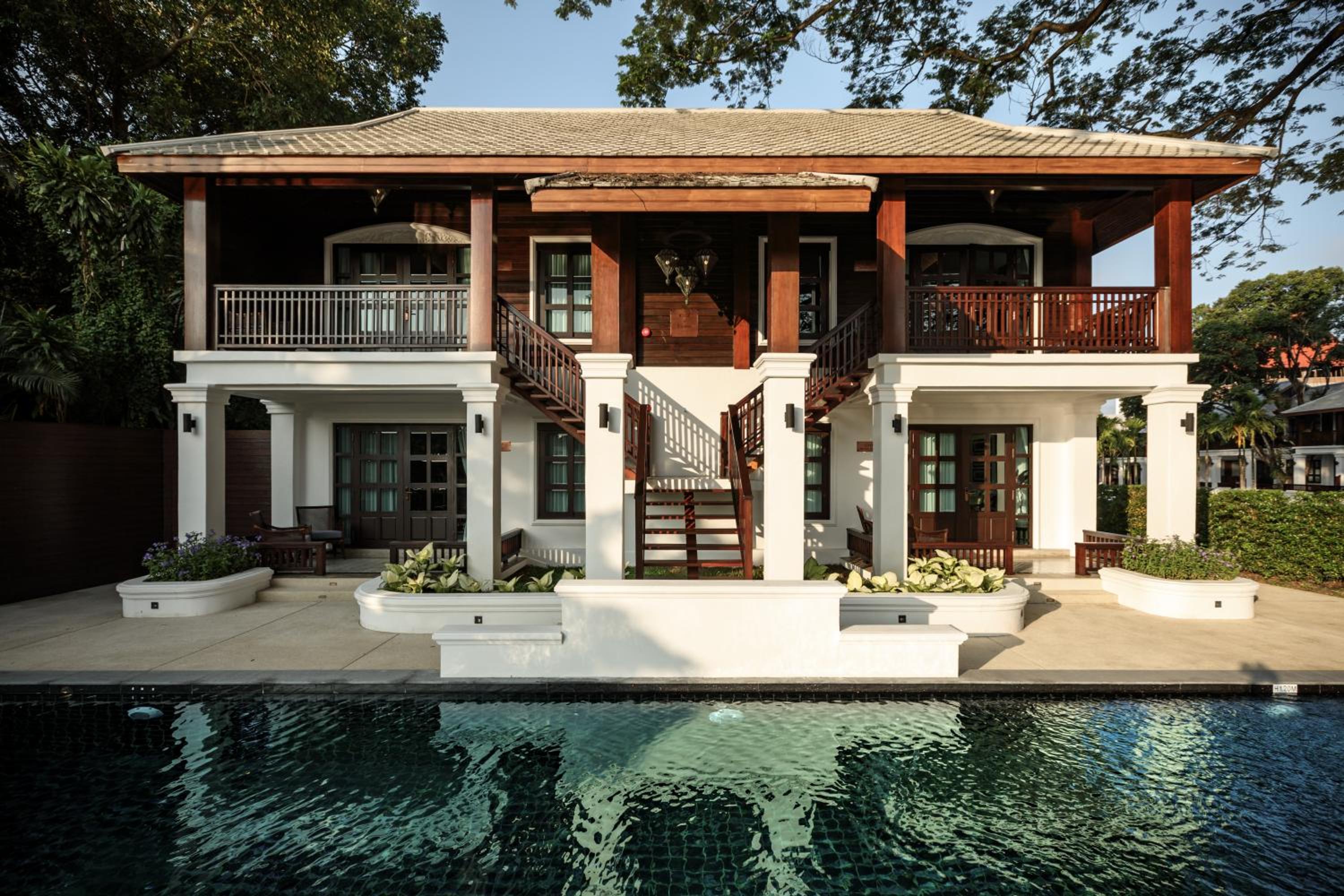 Na Nirand Romantic Boutique Resort