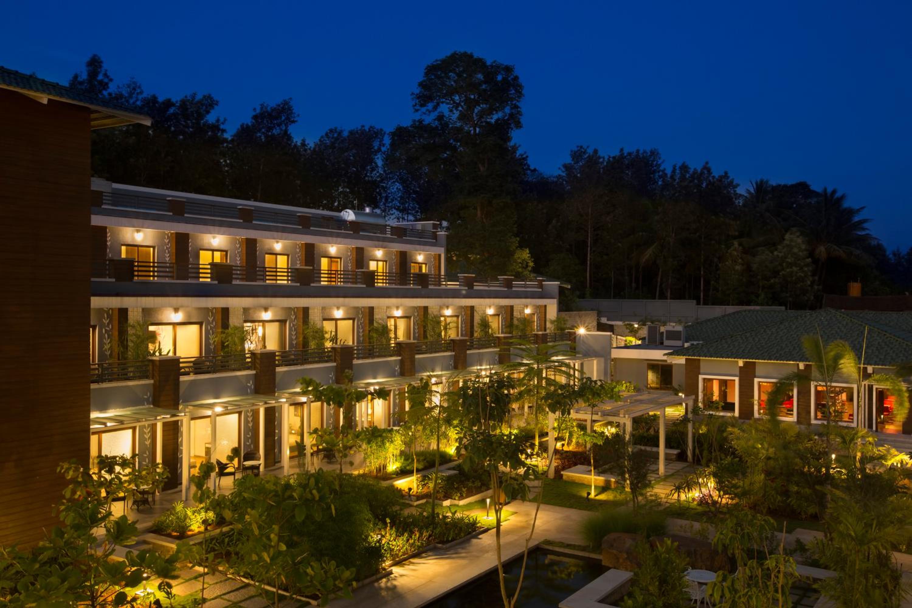 Purple Palms Resort & Spa