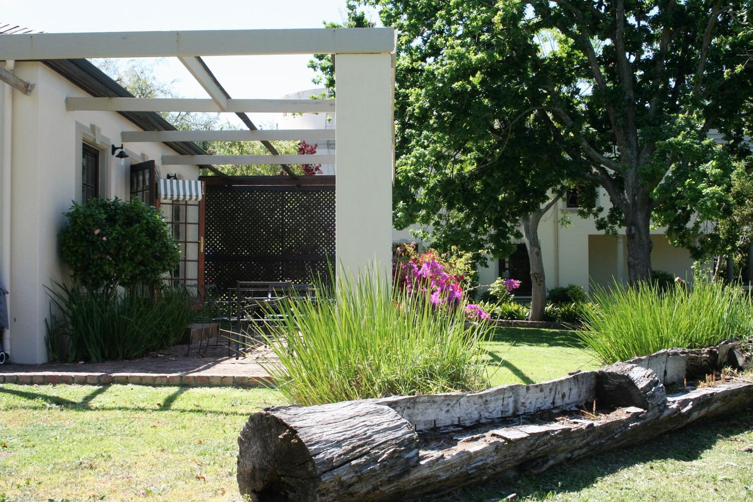 Ibis House