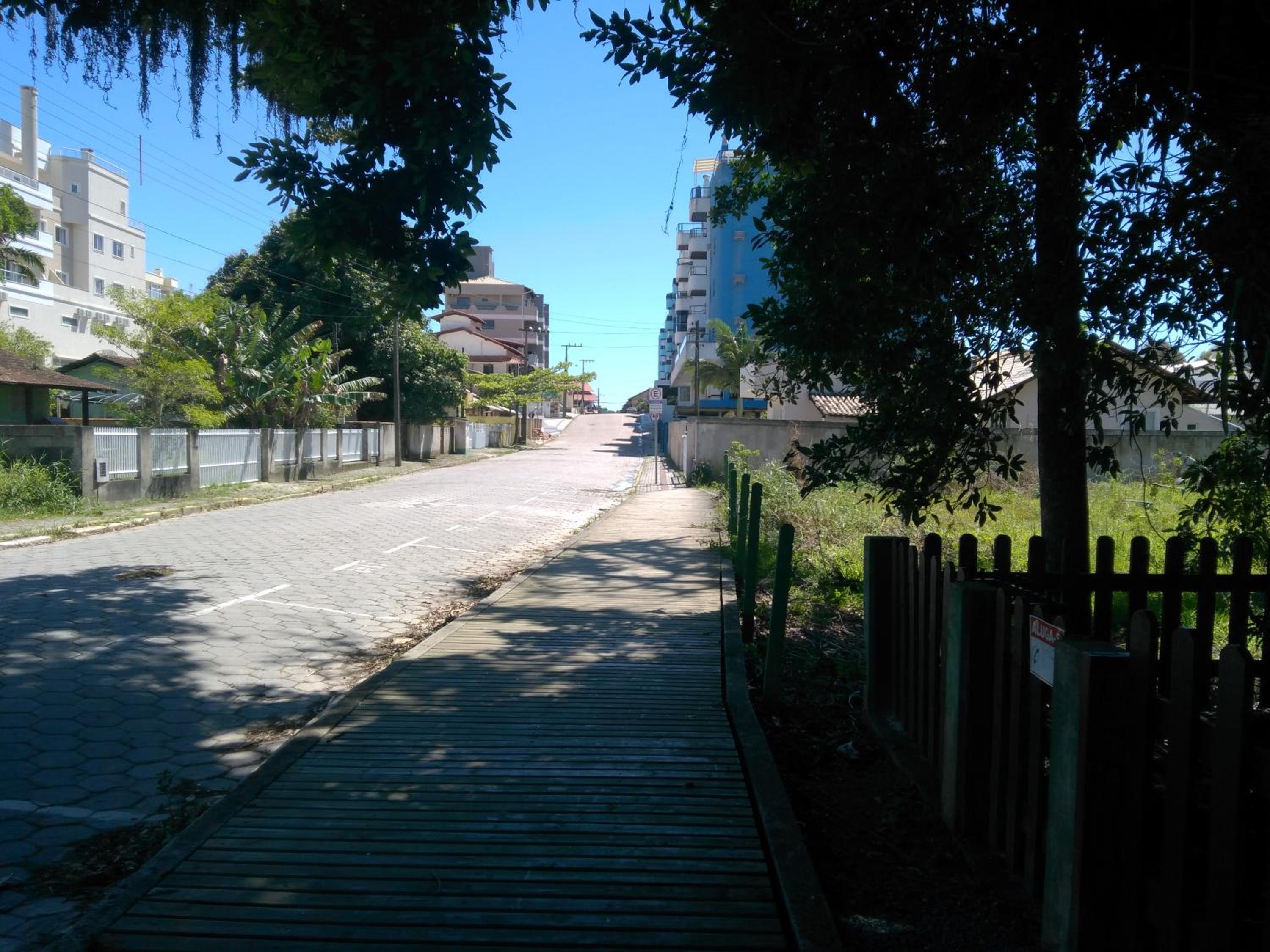 Chalés no centro de Bombinhas