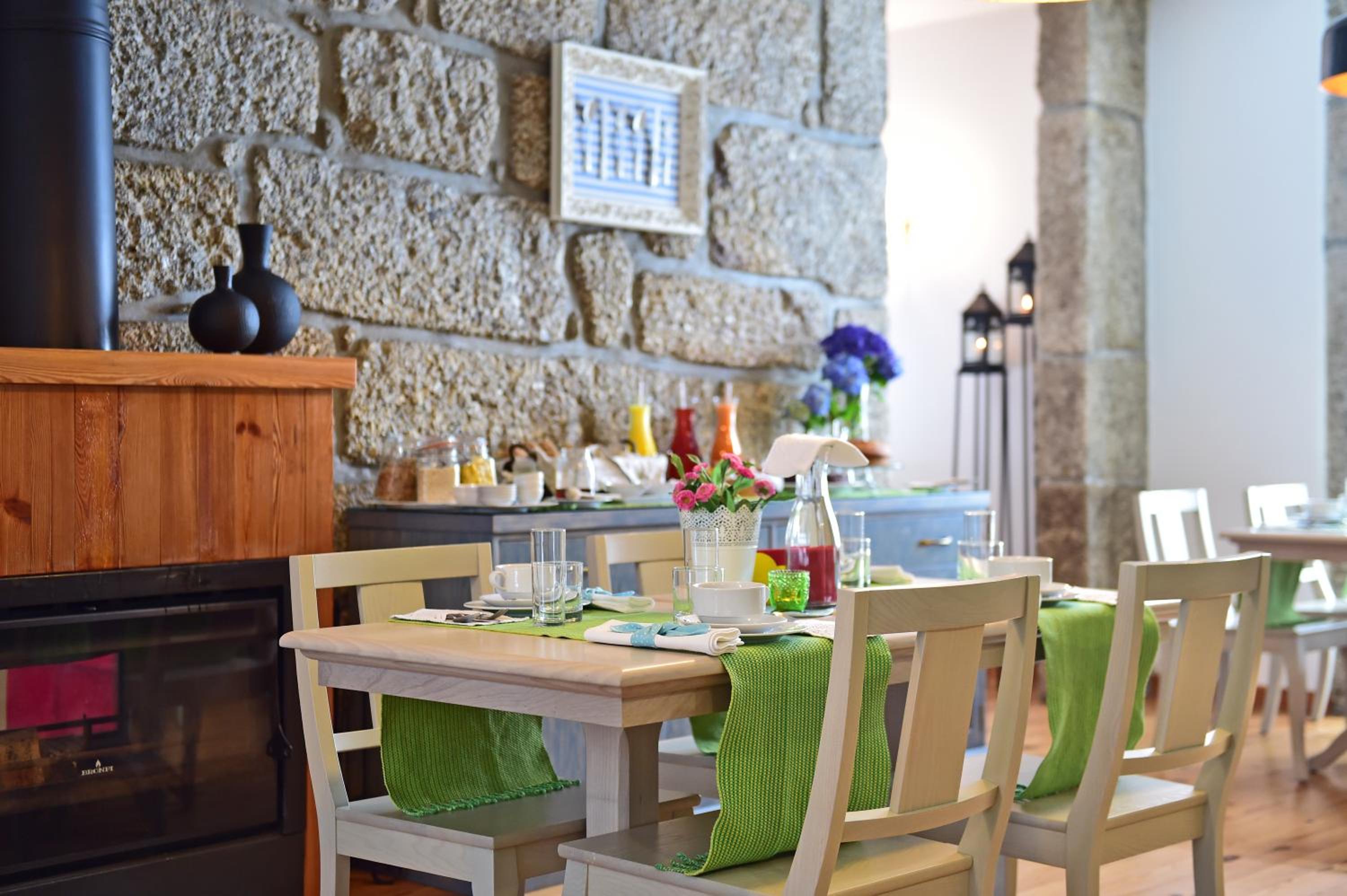 Solar Egas Moniz-Charming House & Local Experiences