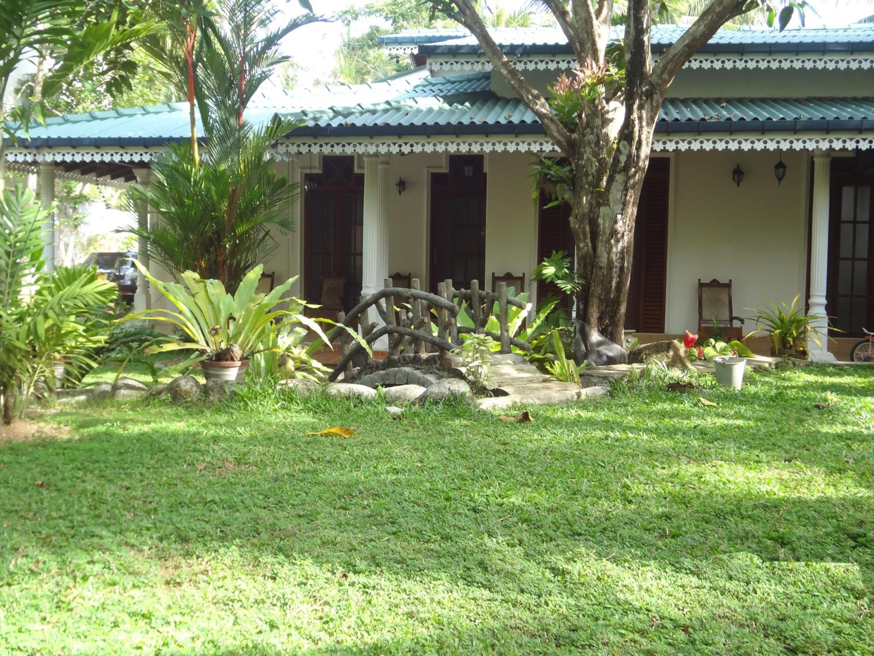 Thambara Villa Unawatuna