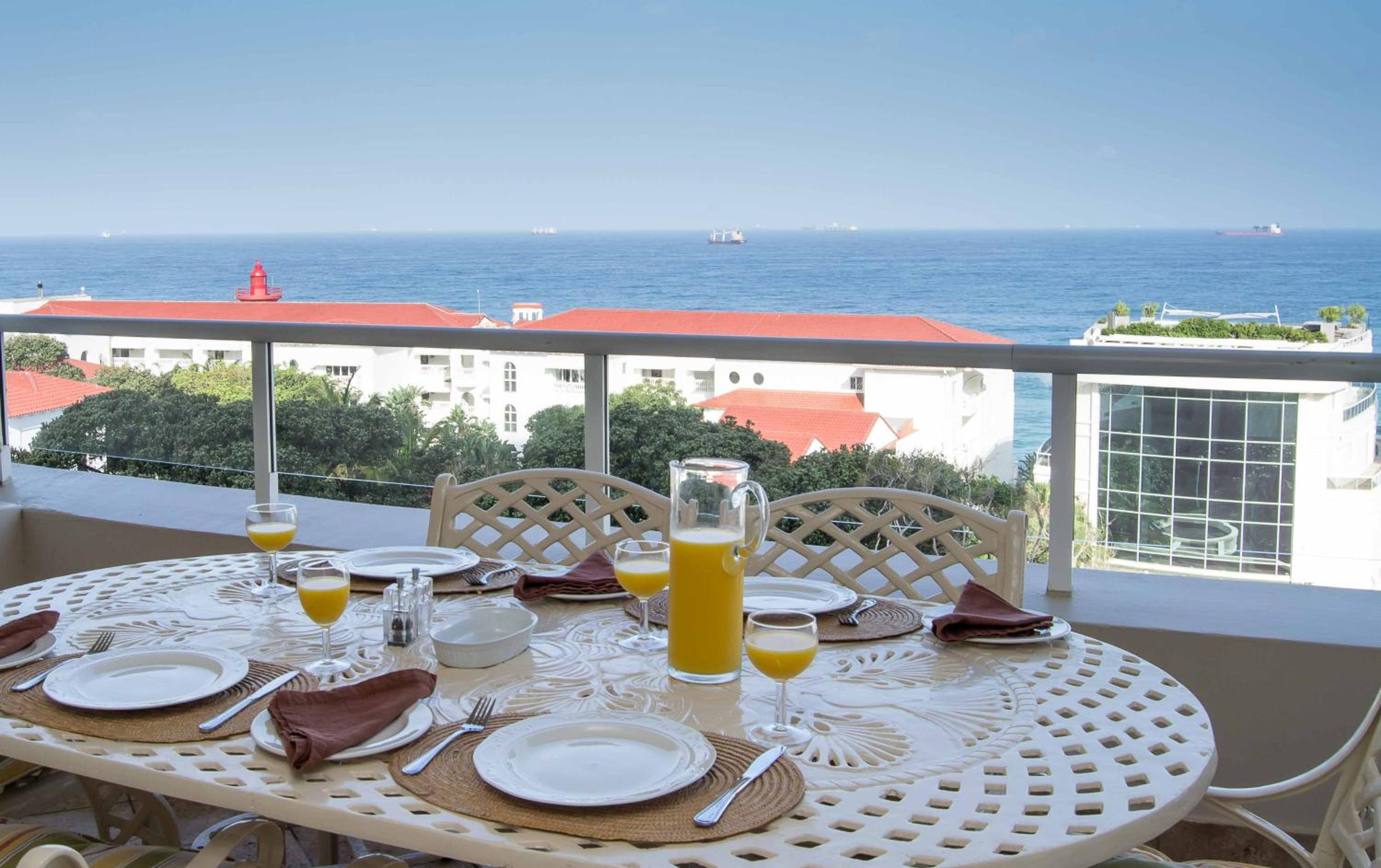 302 Oyster Schelles - by Stay in Umhlanga