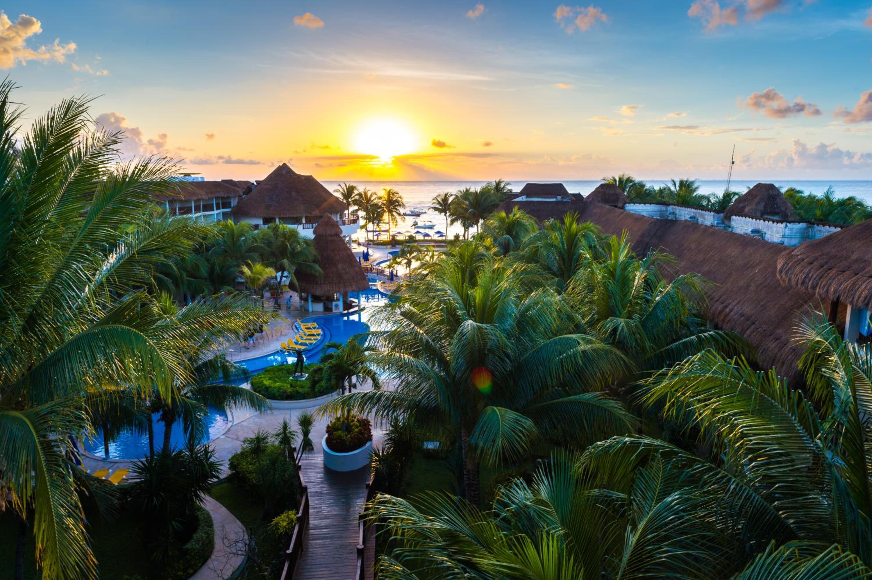 The Reef Coco Beach Resort & Spa- Optional All Inclusive