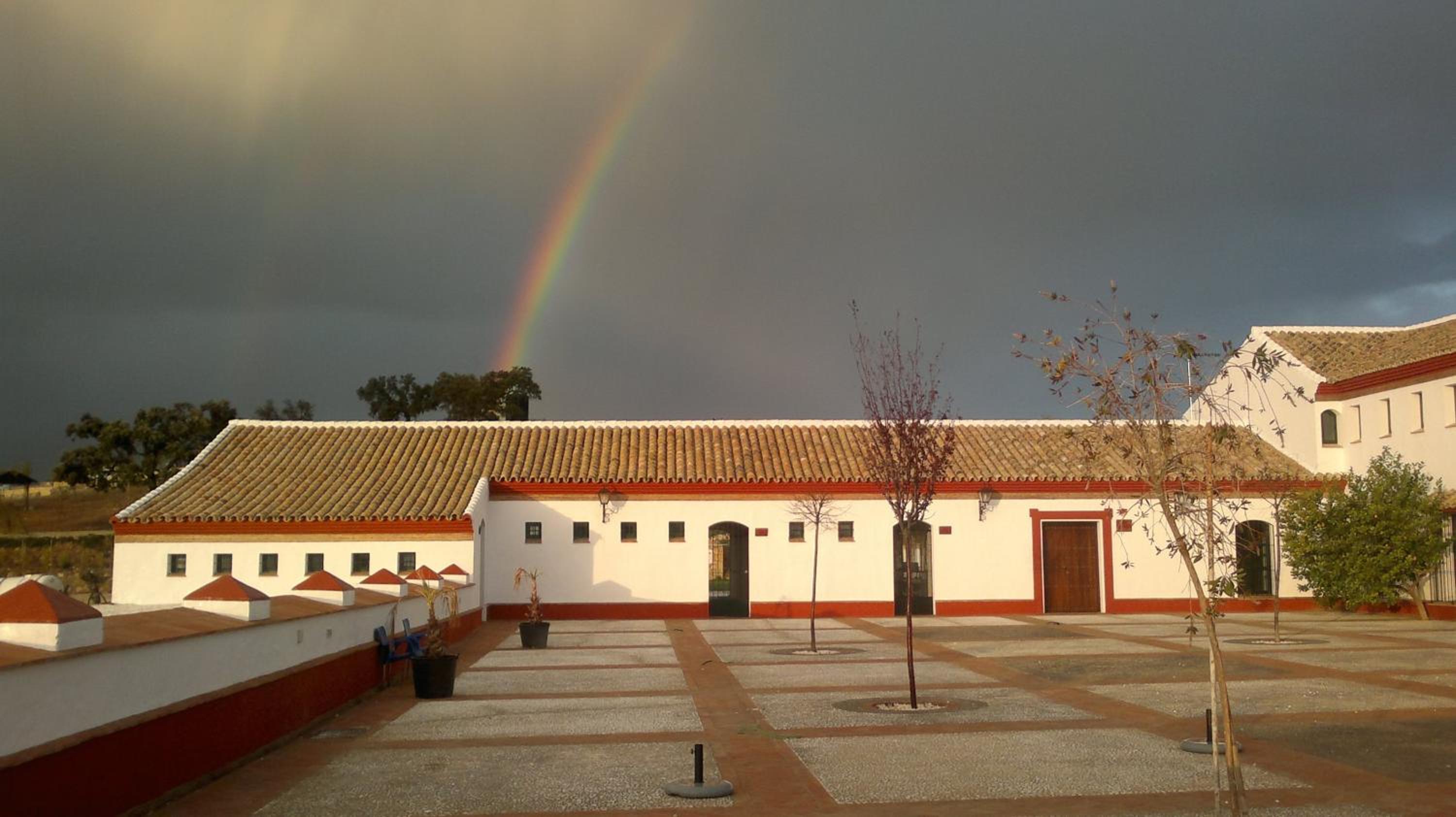 Complejo Pueblo Blanco