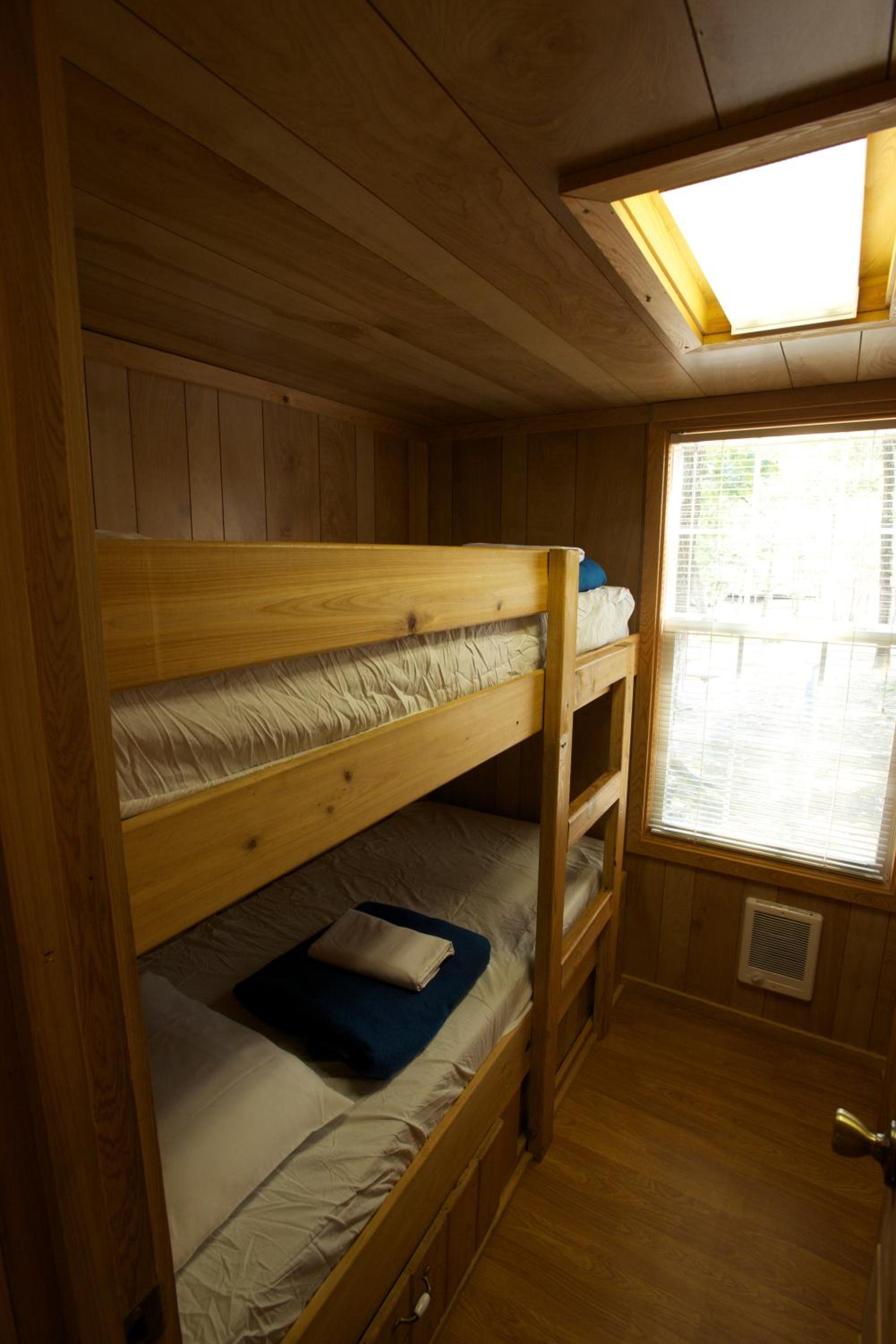 Arrowhead Camping Resort Deluxe Cabin 4