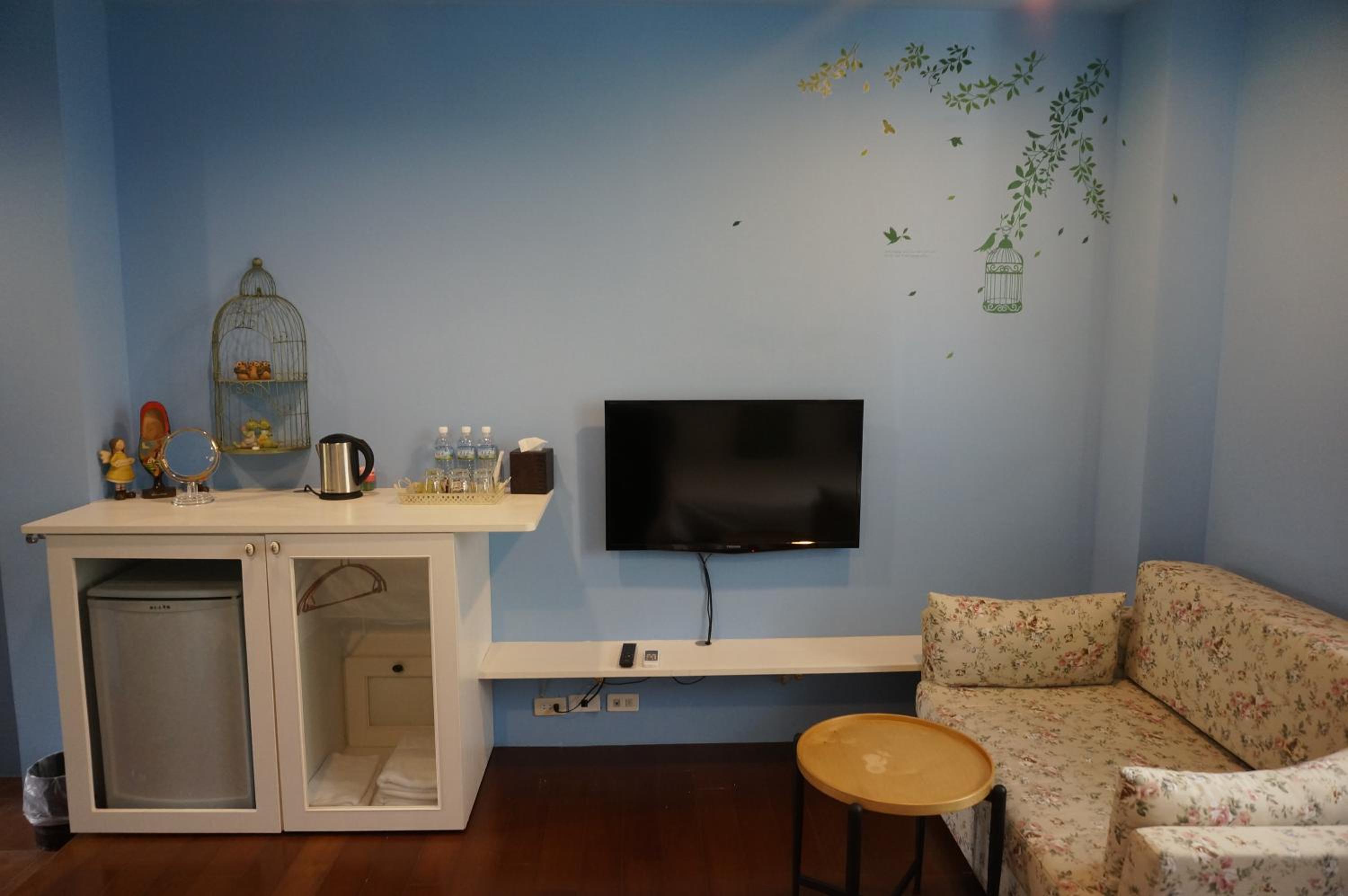 Photo 6