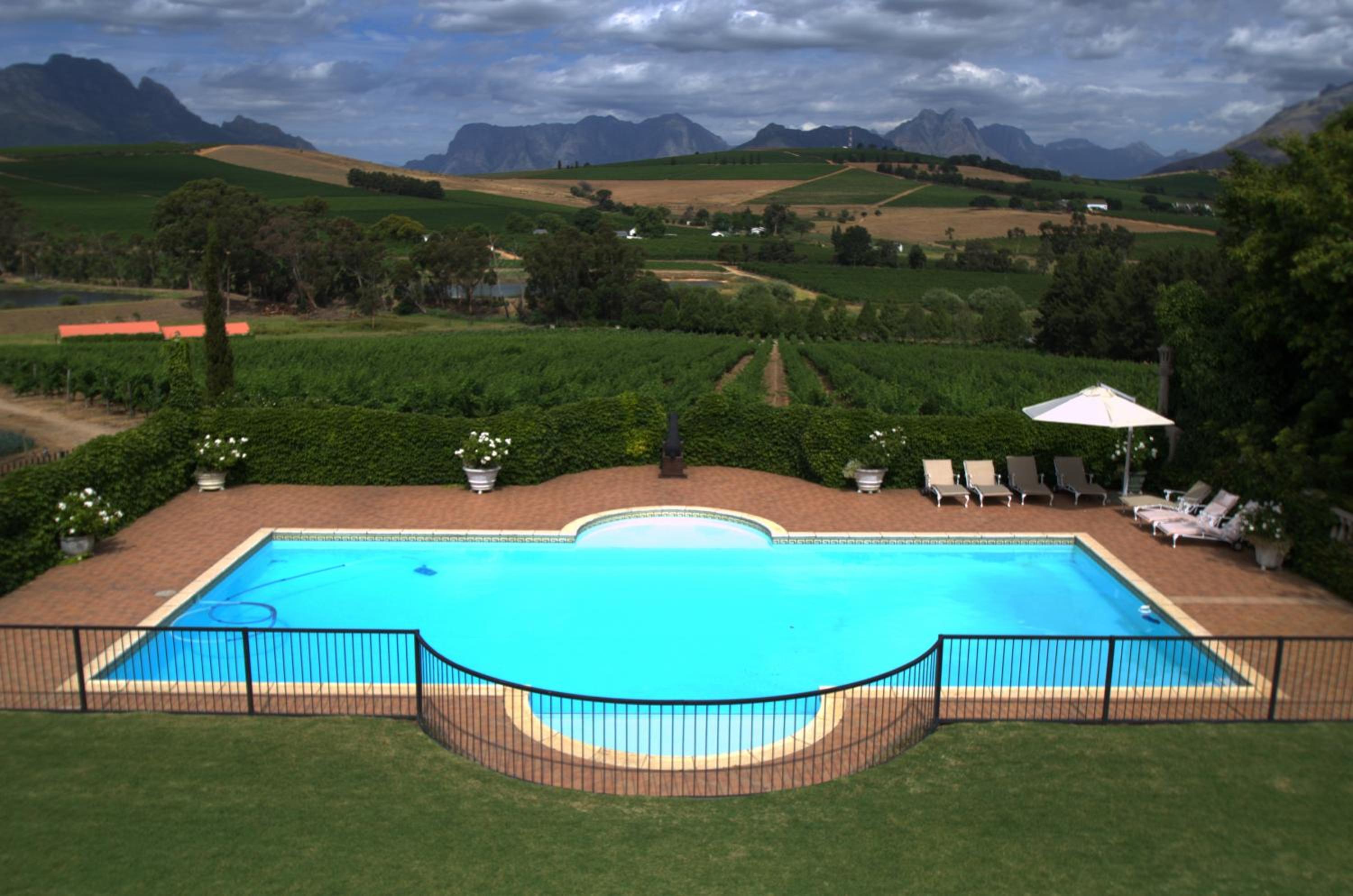 Clos Malverne Wine Estate