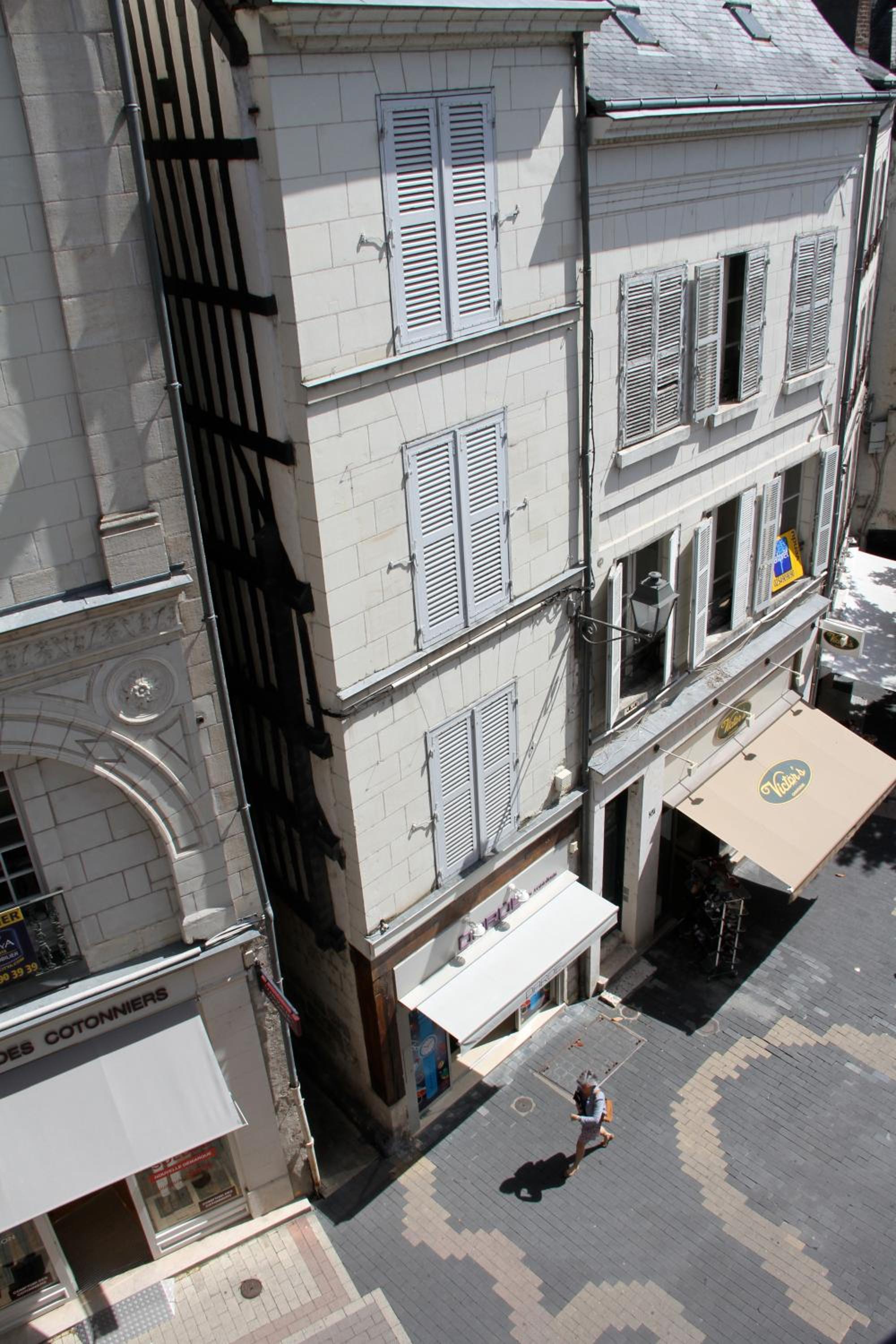 Photo 16