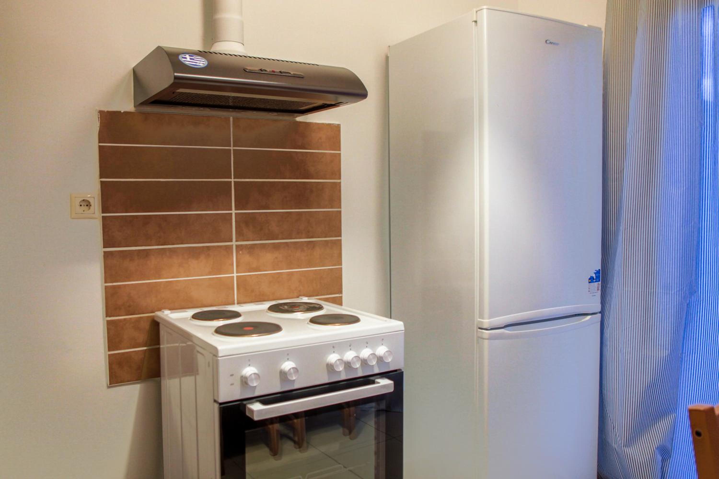 Lak Peristeri Homes 50m from metro station