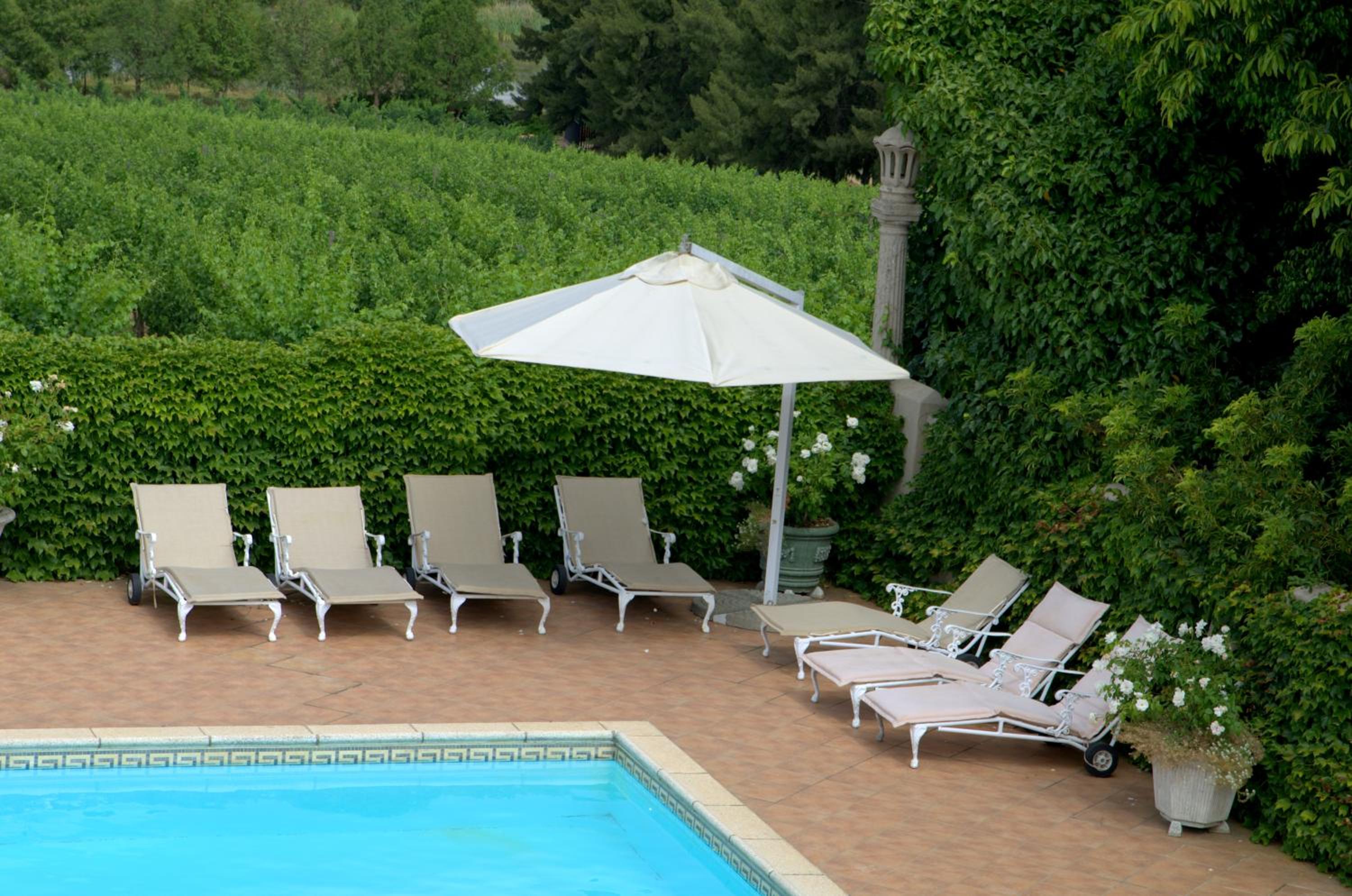 Clos Malverne Wine Estate