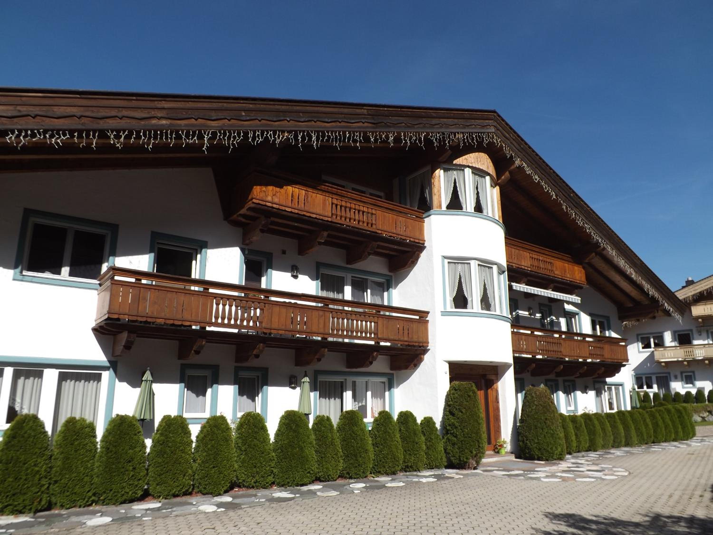 Apartments Scheffau