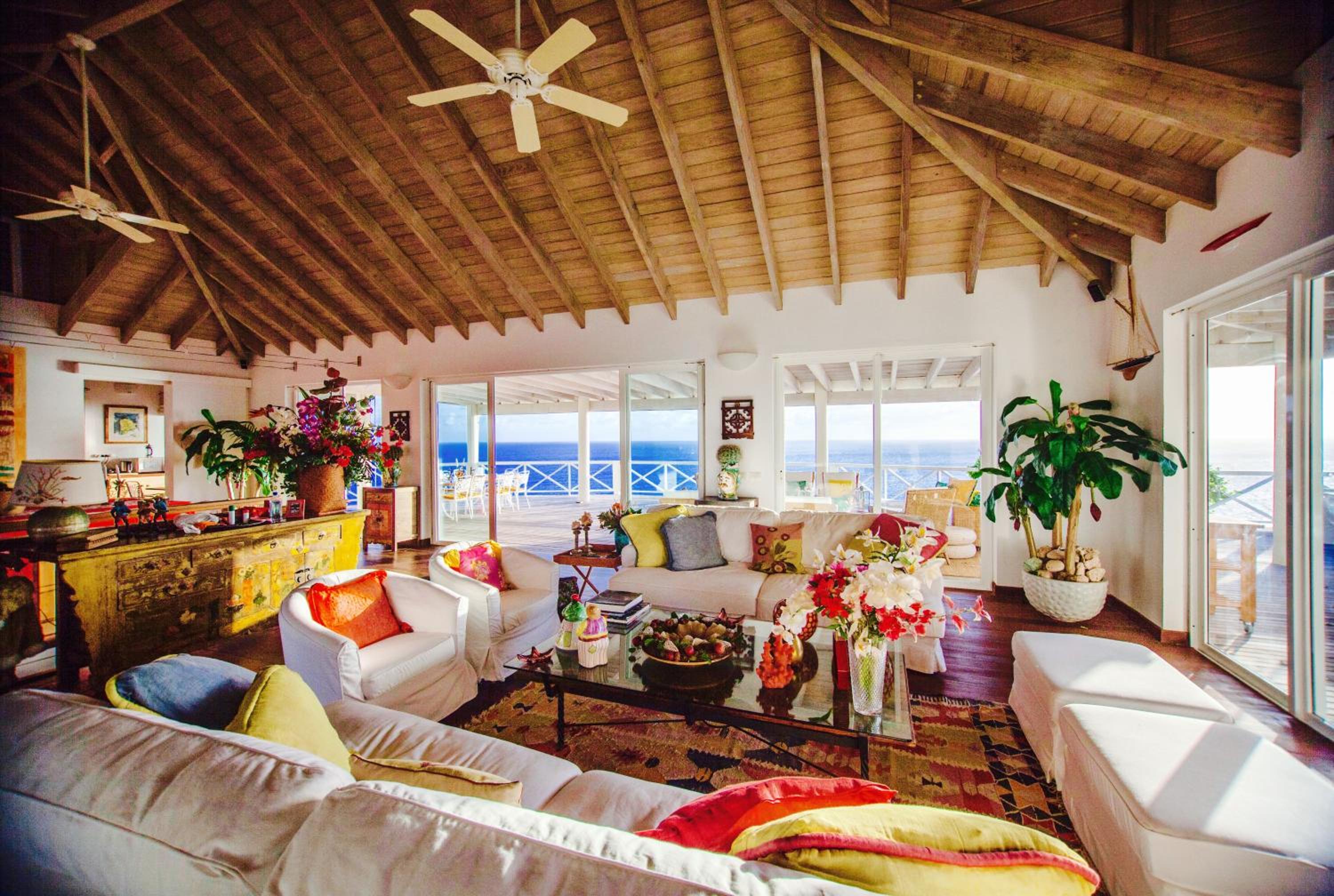 Dolcevita Cliff Resort by KlabHouse