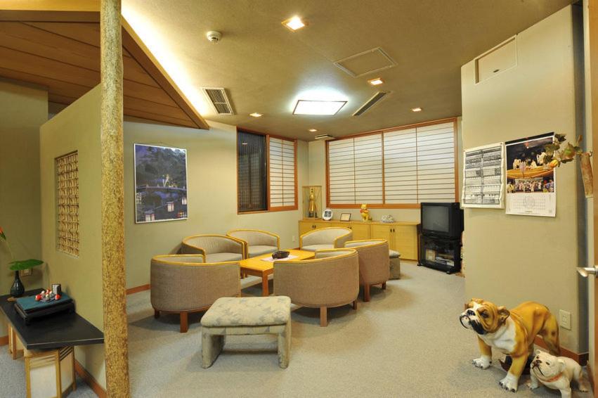 Nakayasu Ryokan