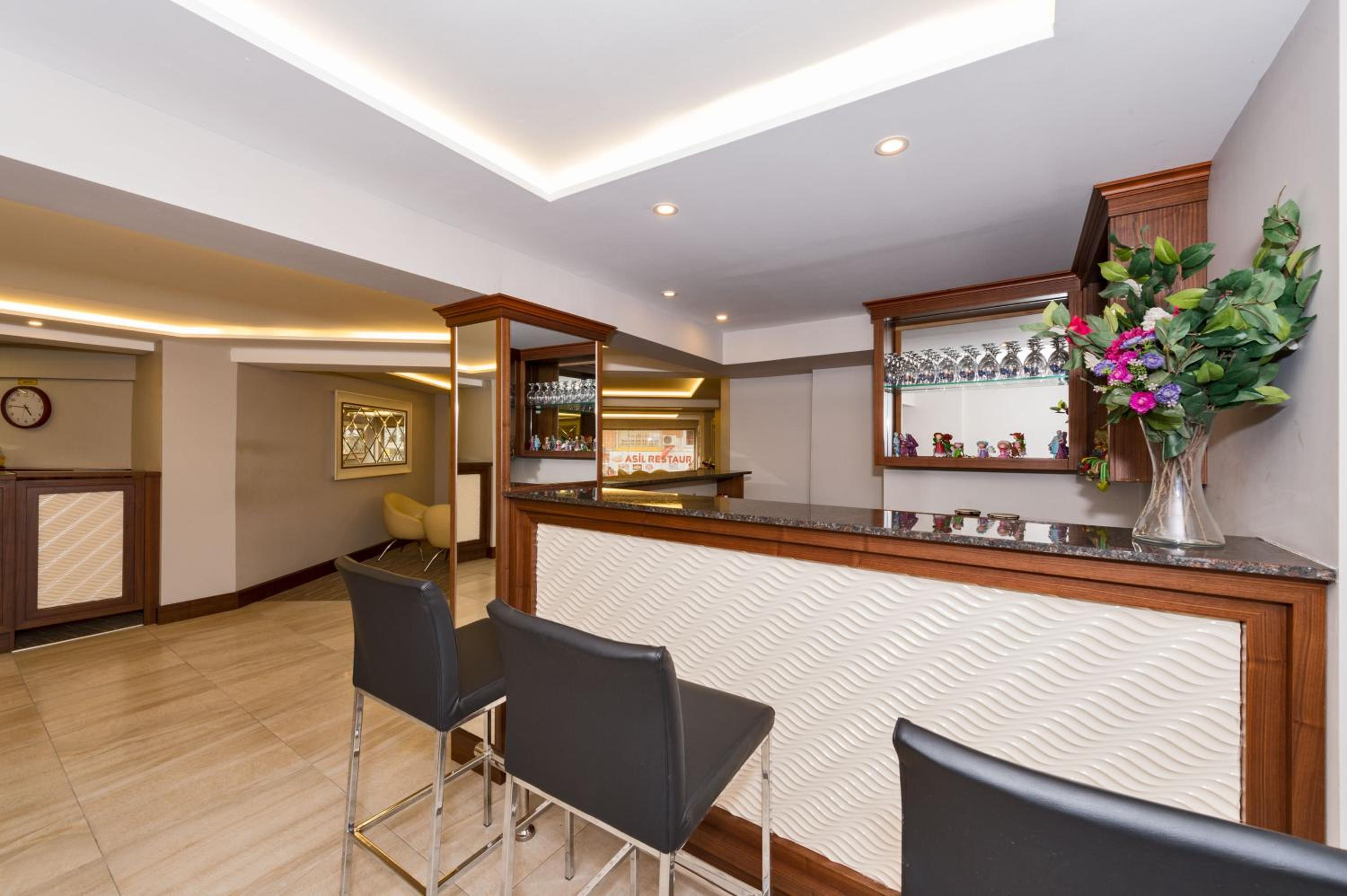 Bergama Hotel - Image 17