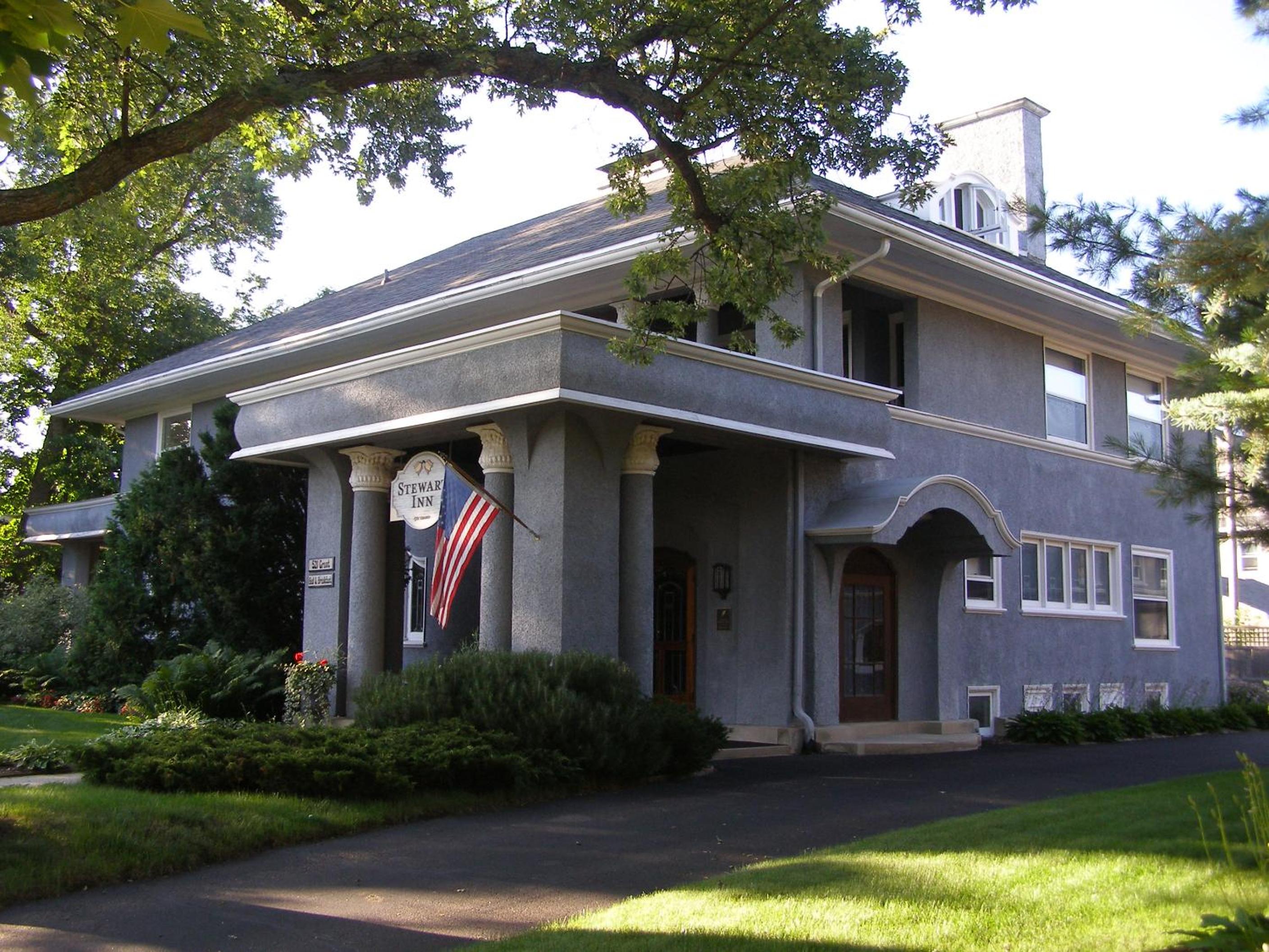 Stewart Inn