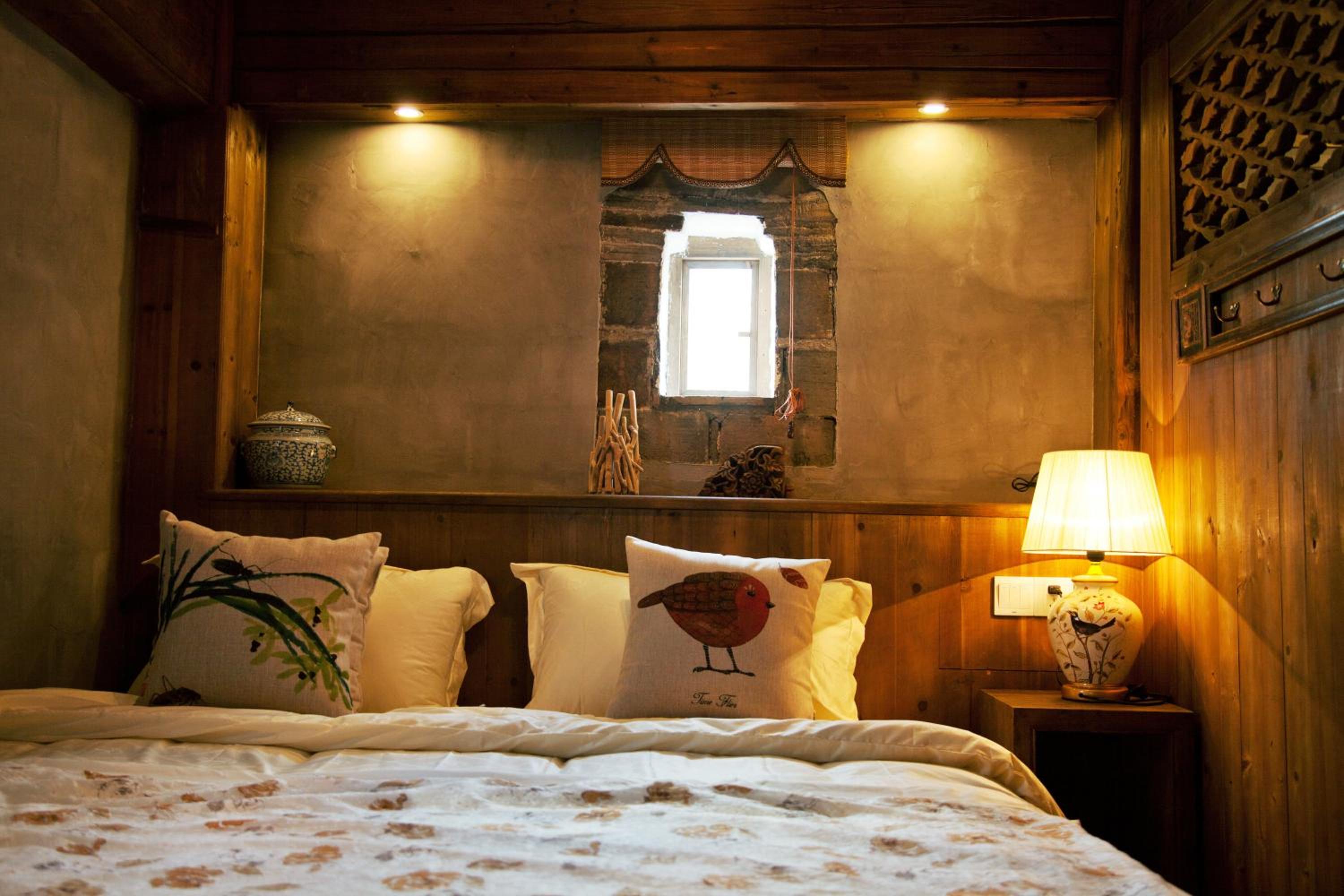 WuYuan QiYe YanXiang Guesthouse