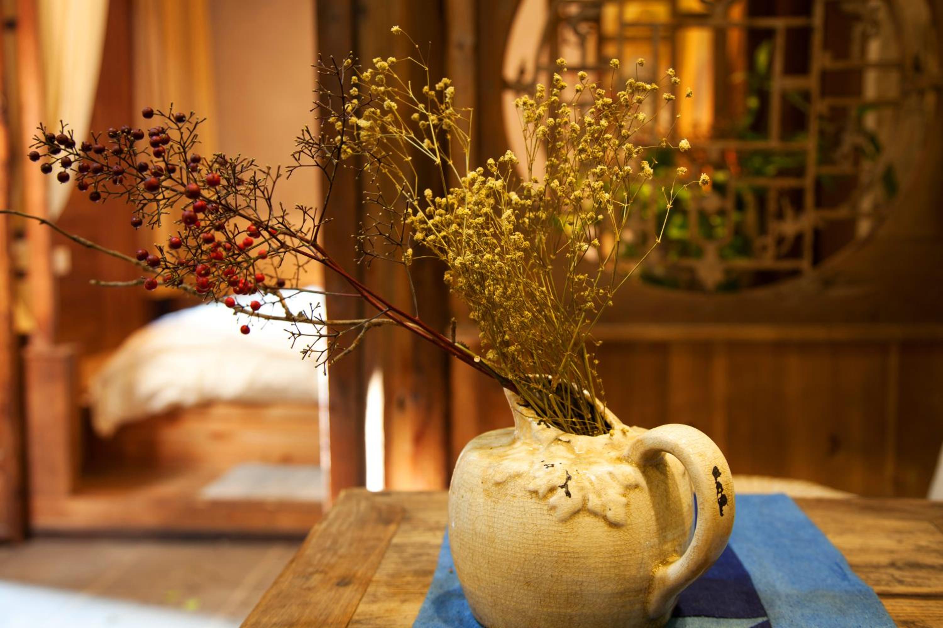 WuYuan QiYe YanXiang Guesthouse