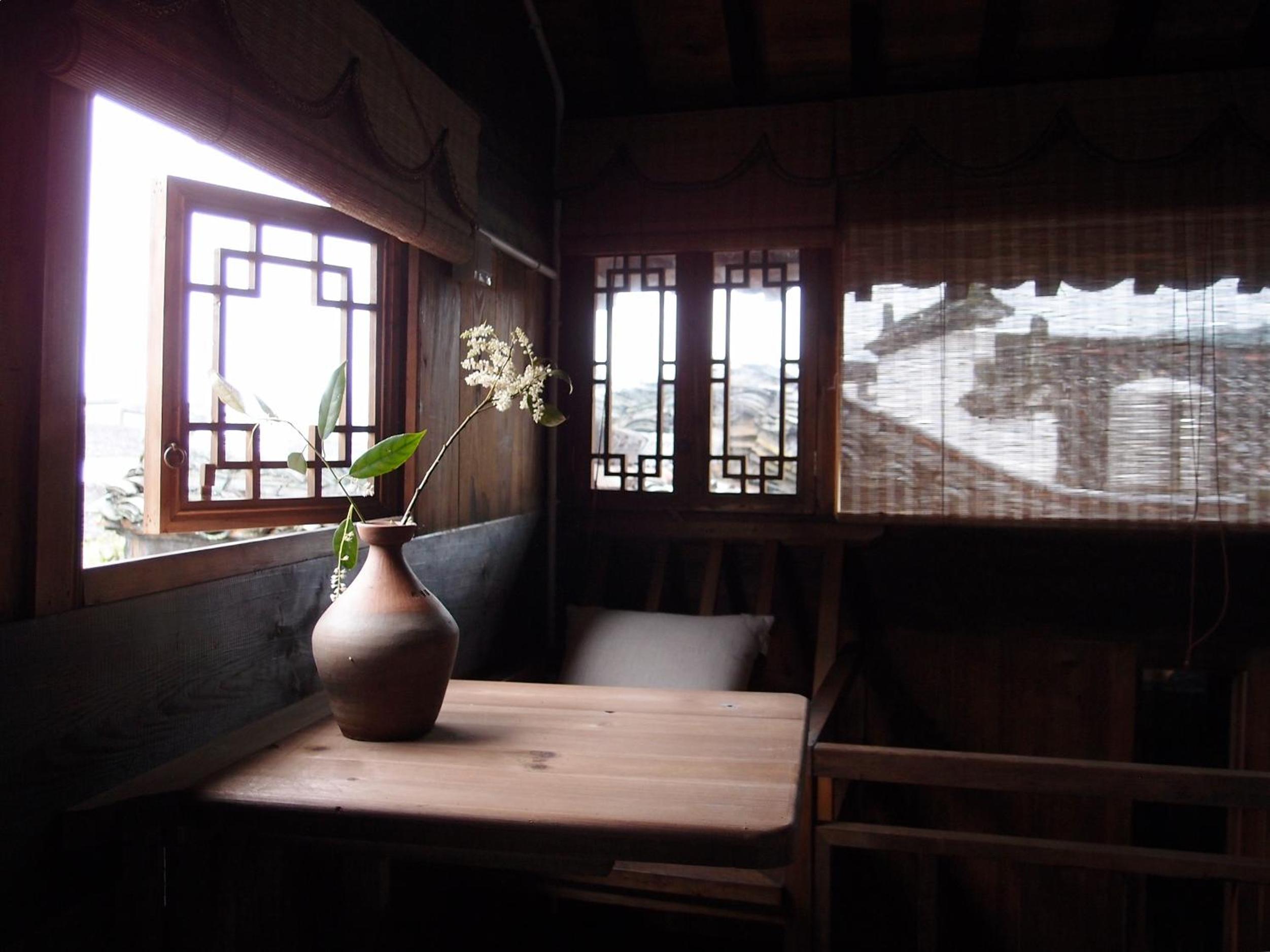WuYuan QiYe YanXiang Guesthouse