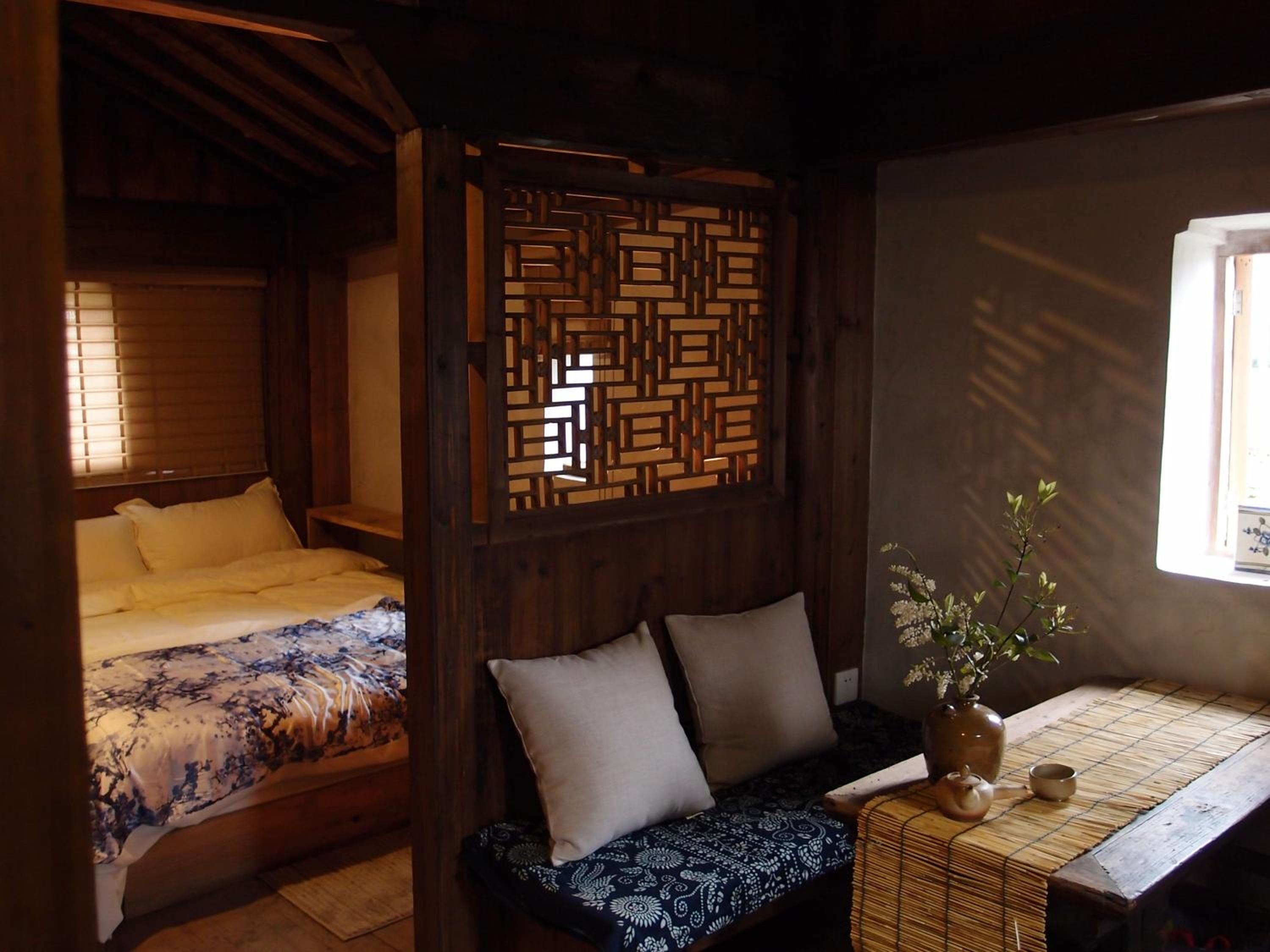 WuYuan QiYe YanXiang Guesthouse